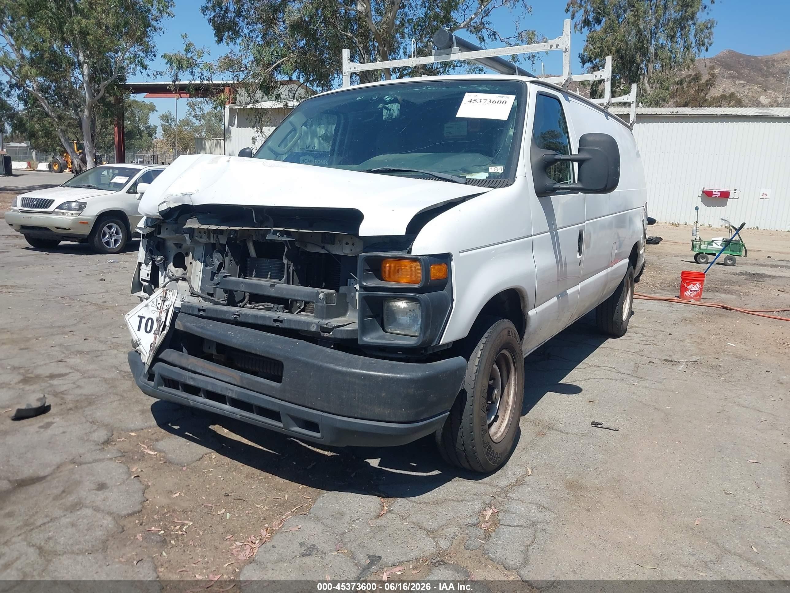 2010 Ford E-150 Commercial/recreational White vin: 1FTNE1EW6ADA91005