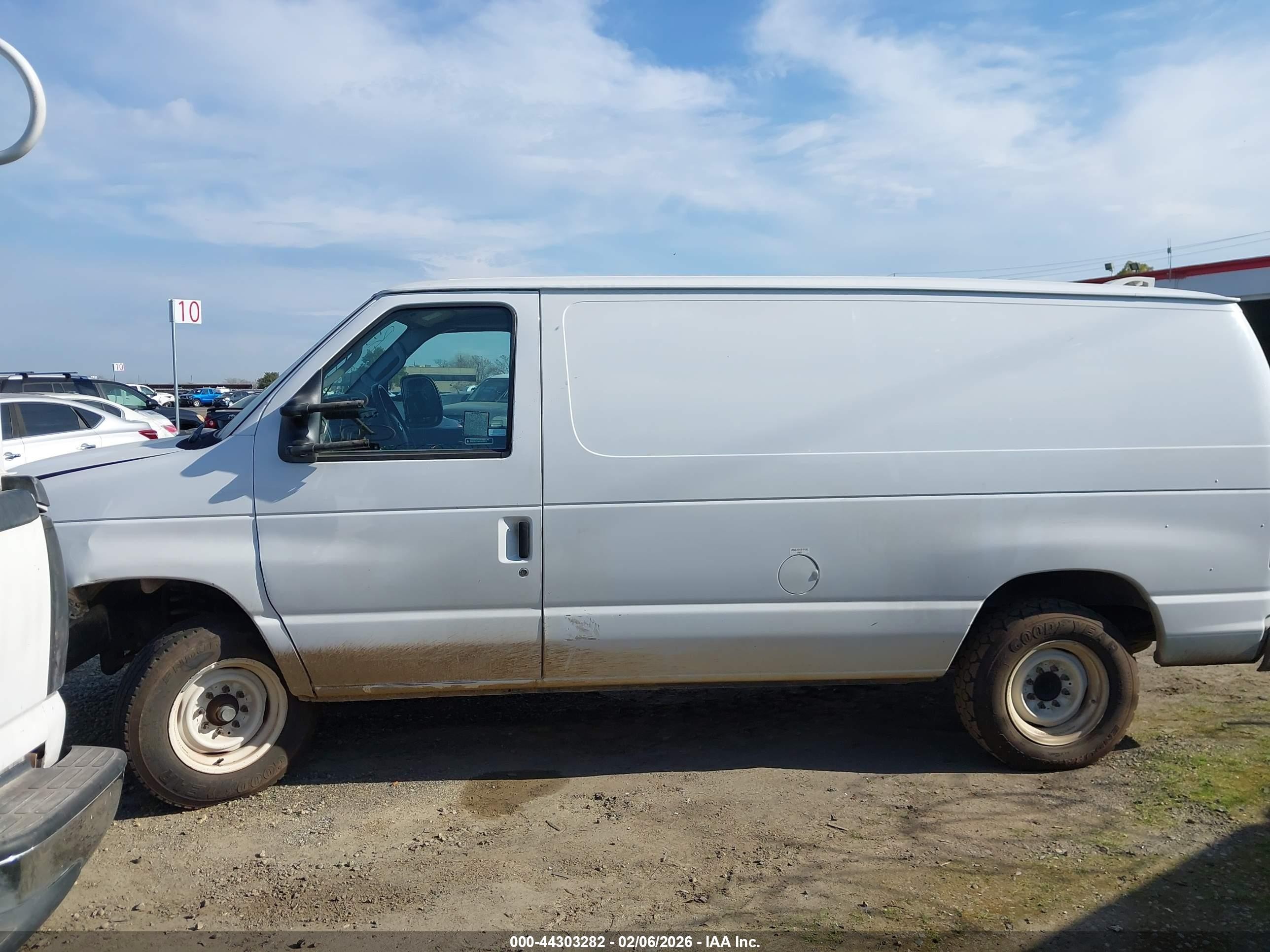 2010 Ford E-150 Commercial/recreational White vin: 1FTNE1EW6ADA91196