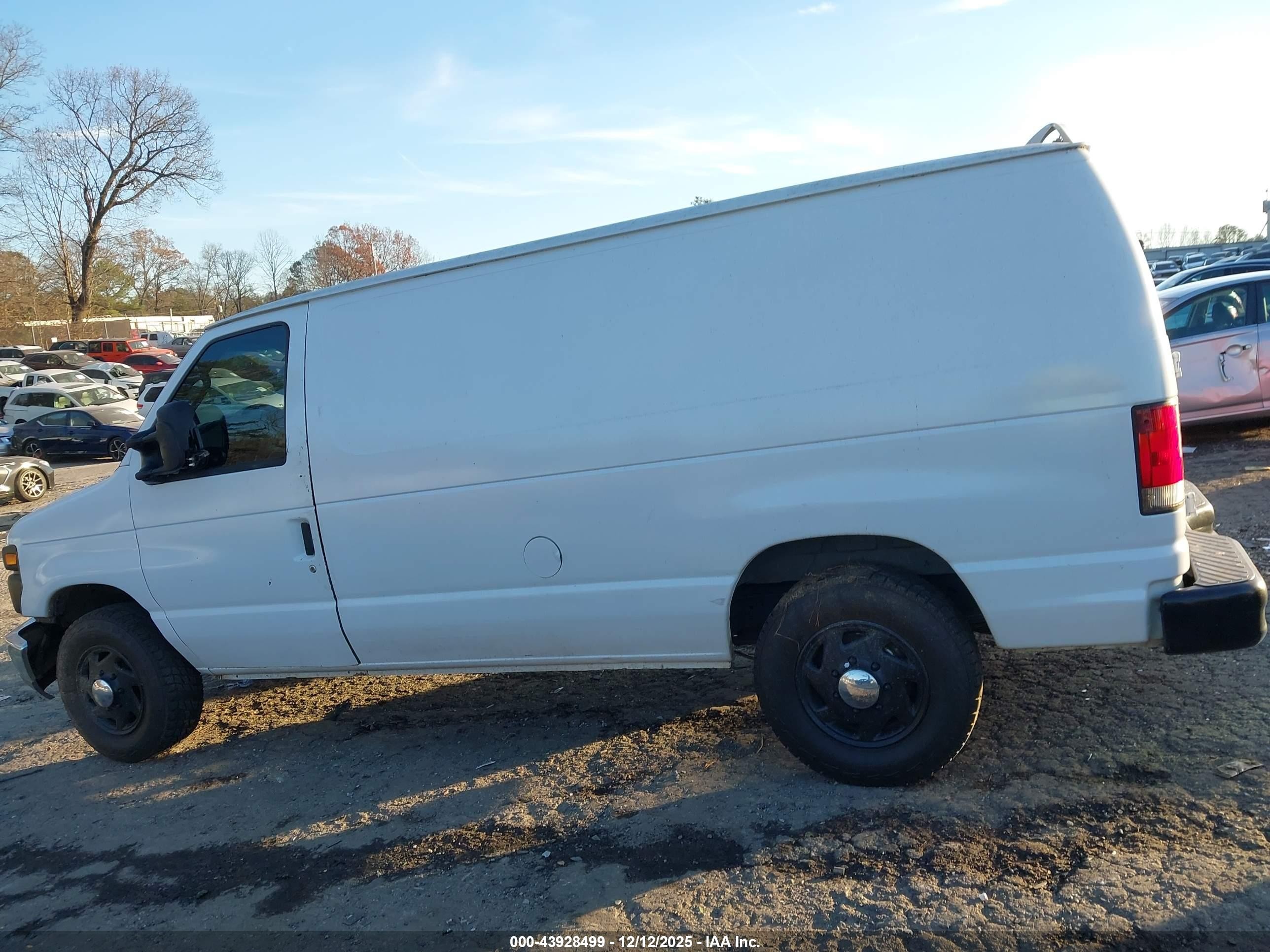 2010 Ford E-150 Commercial/recreational White vin: 1FTNE1EW6ADA91540