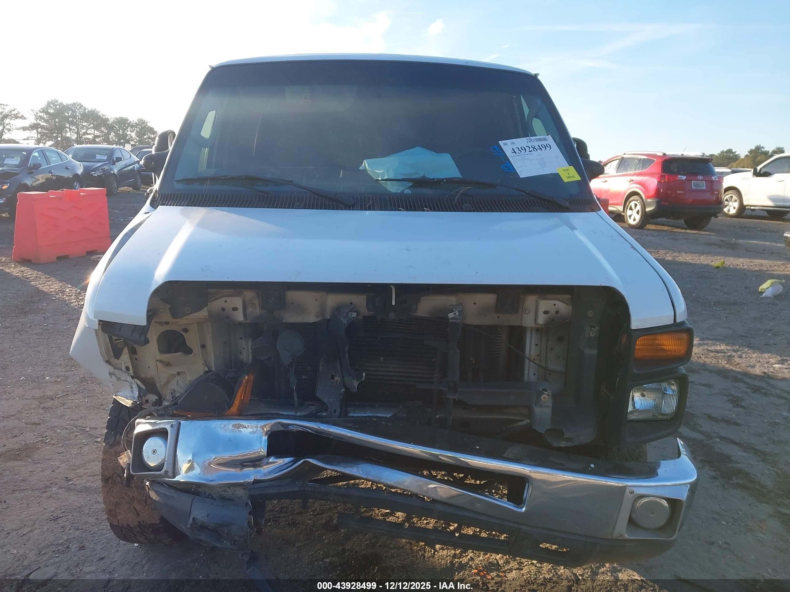 2010 Ford E-150 Commercial/recreational White vin: 1FTNE1EW6ADA91540
