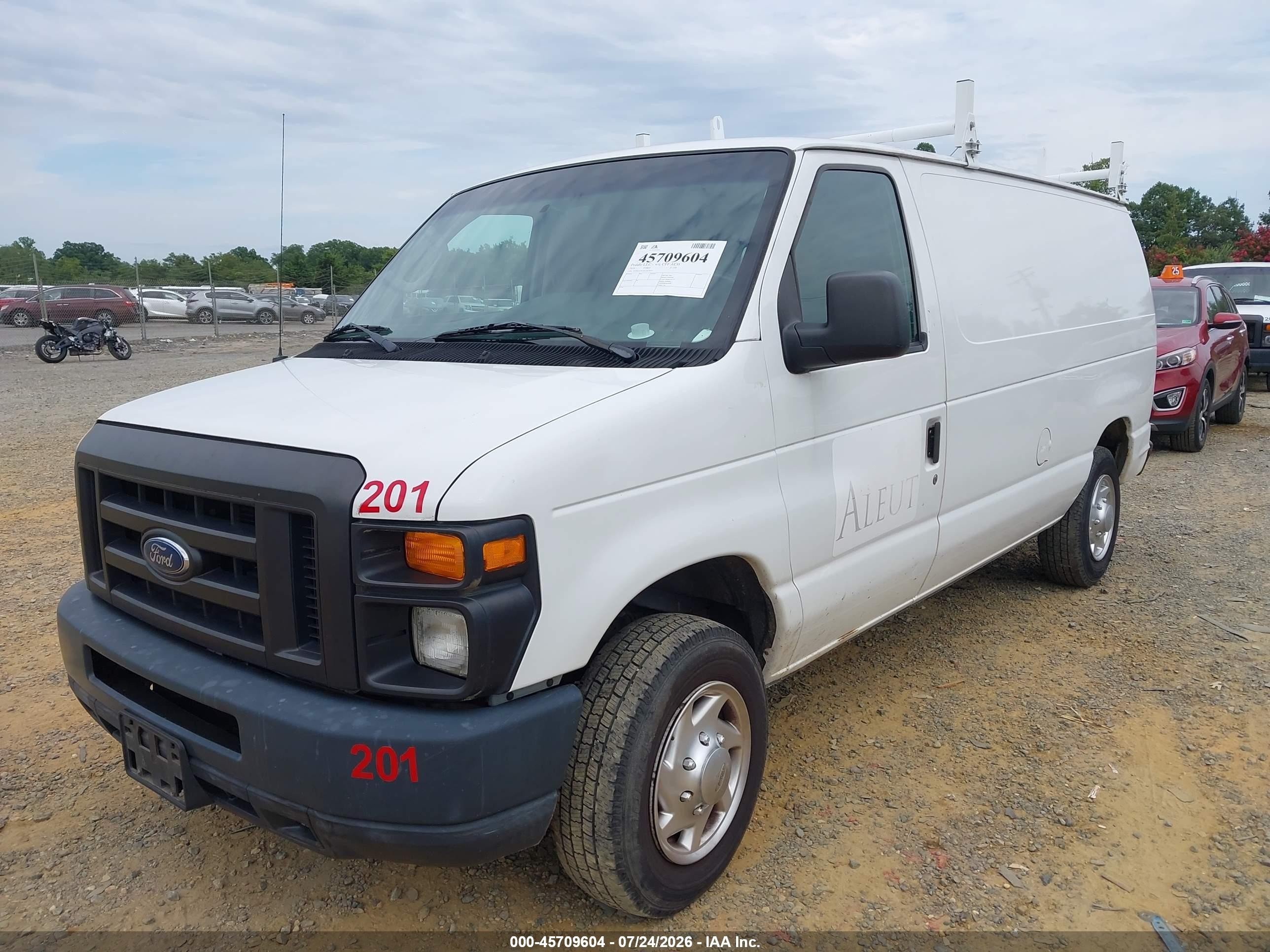 2010 Ford E-150 Commercial/recreational White vin: 1FTNE1EW7ADA14935