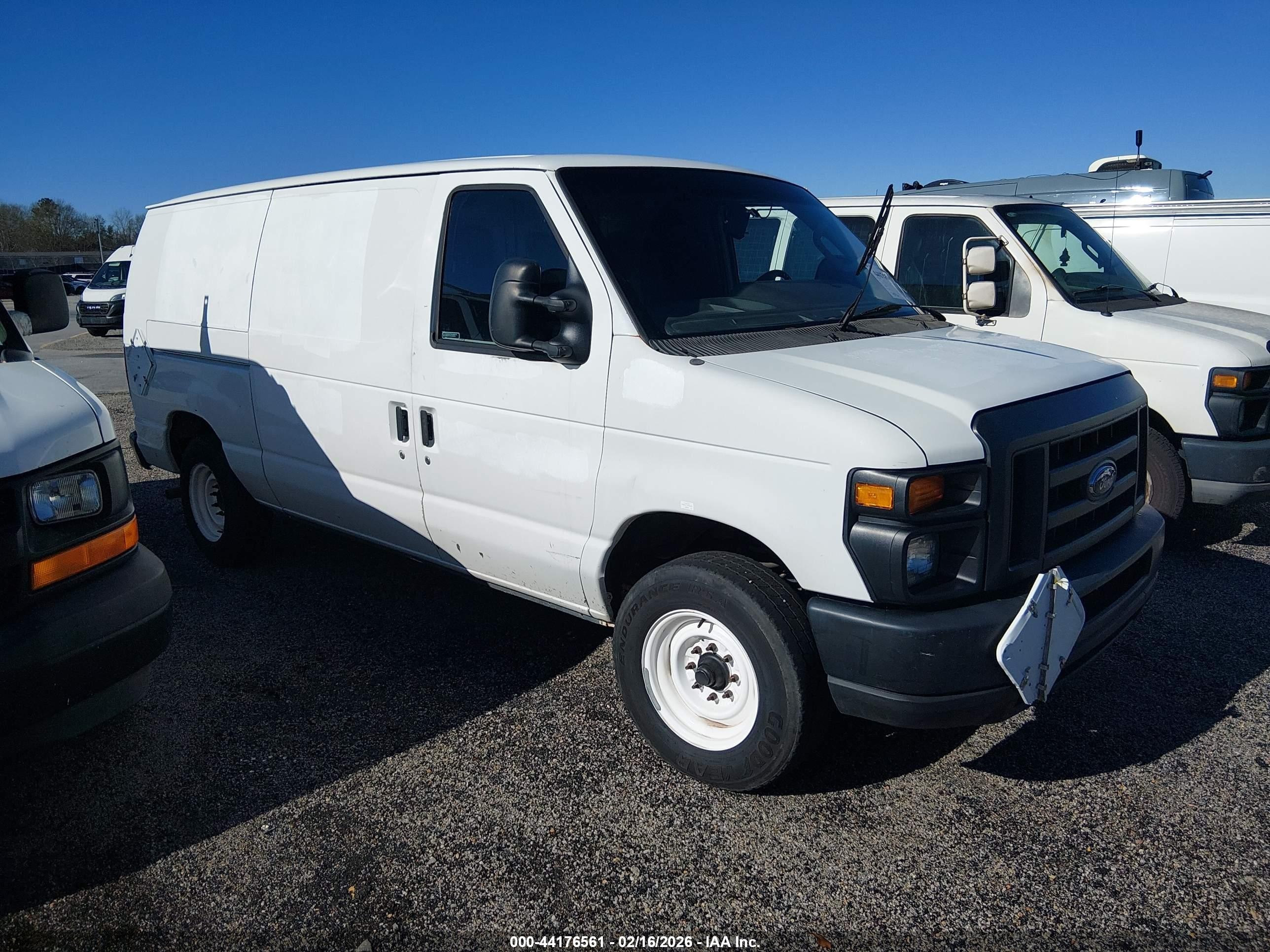 2010 Ford E-150 Commercial/recreational White vin: 1FTNE1EW7ADA90557