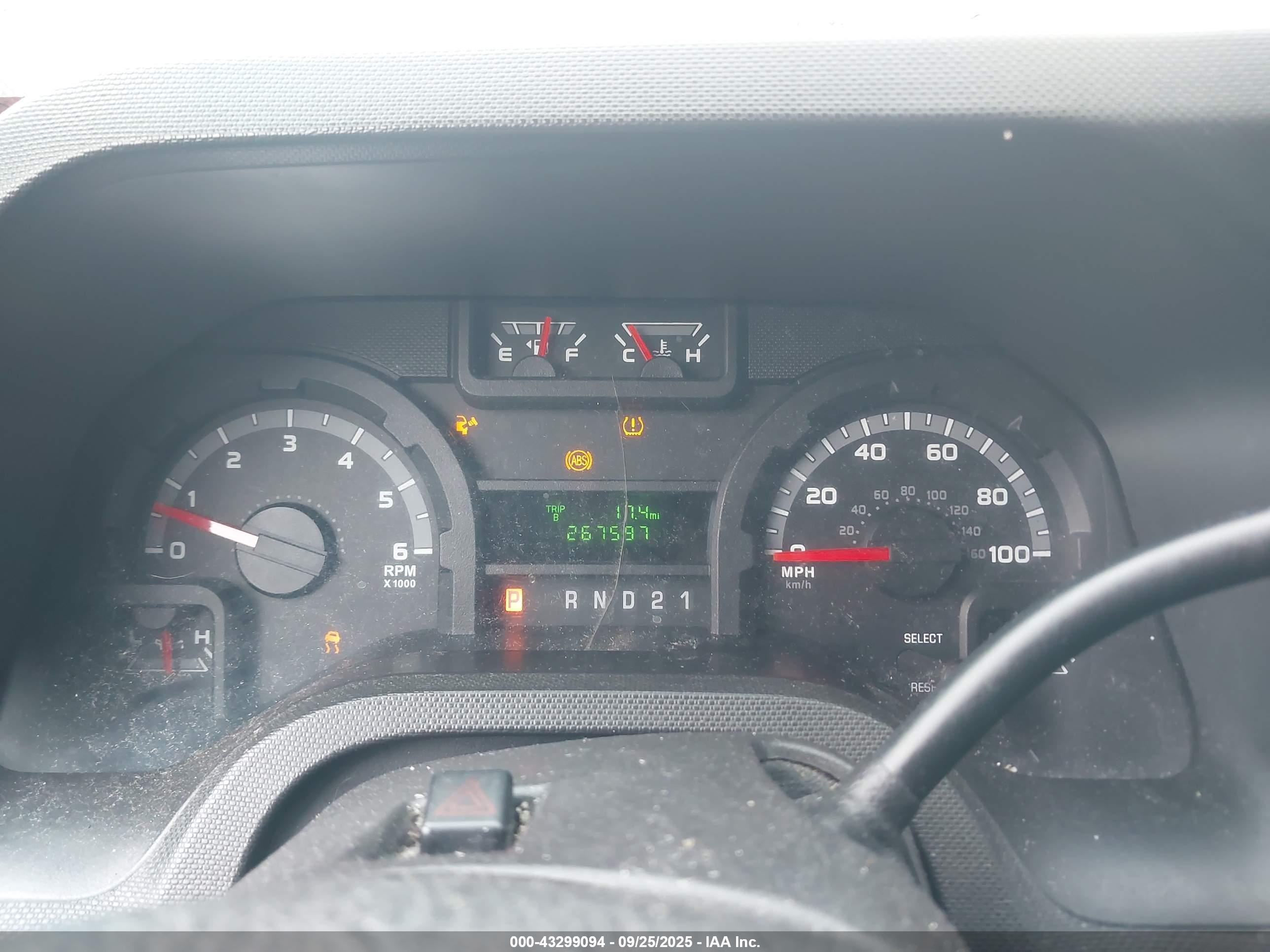 2010 Ford E-150 Commercial/recreational White vin: 1FTNE1EW7ADA91742