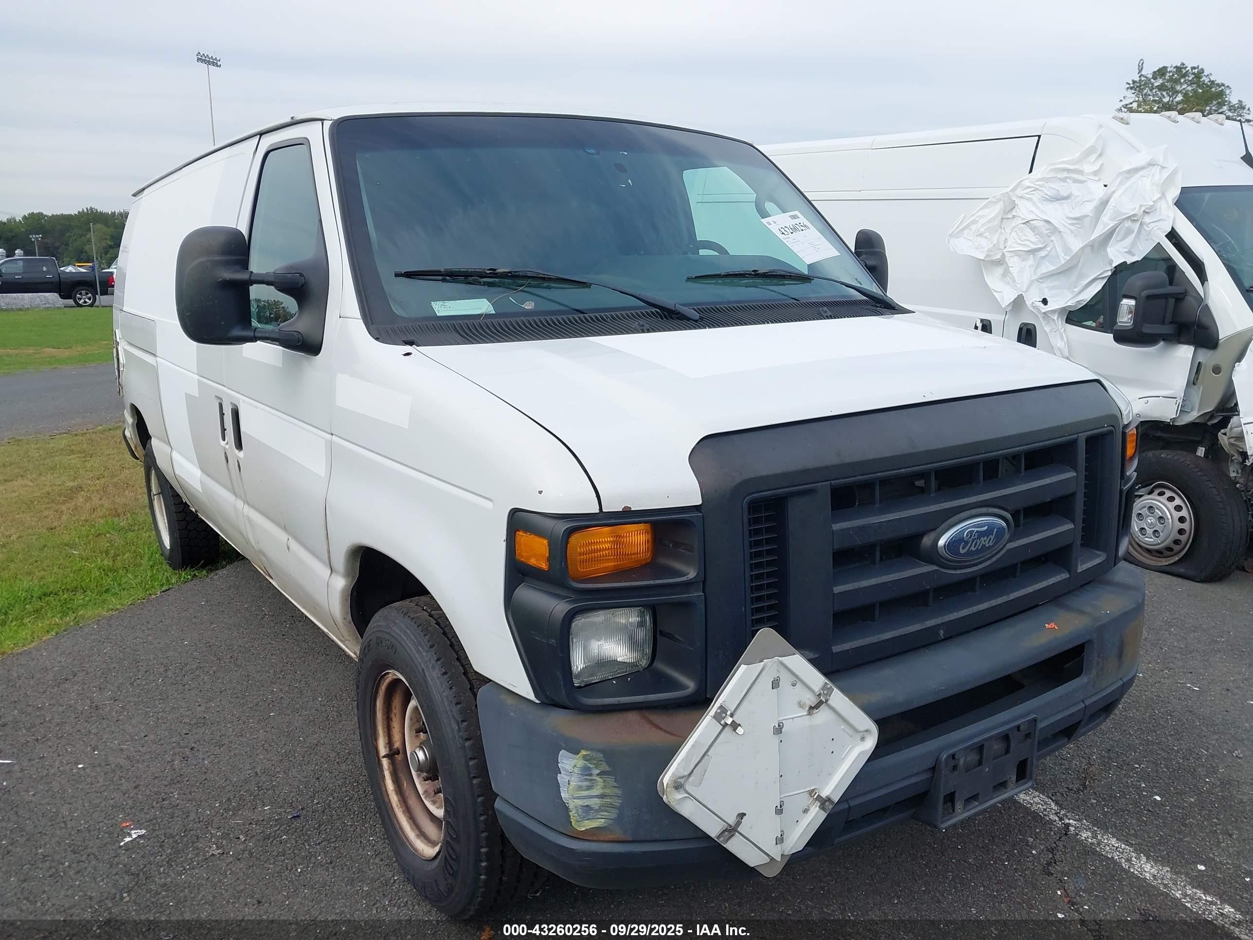 2010 Ford E-150 Commercial/recreational White vin: 1FTNE1EW7ADA91790