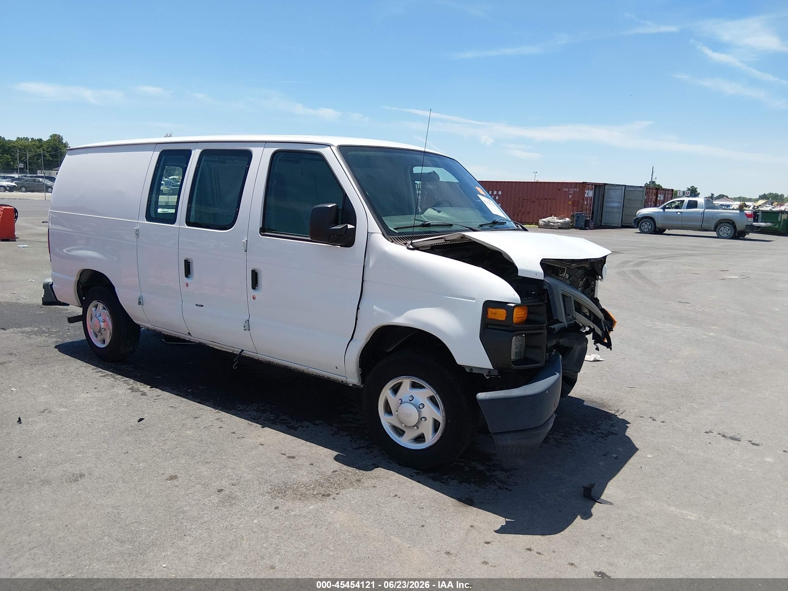 2012 Ford E-150   White vin: 1FTNE1EW7CDA76614