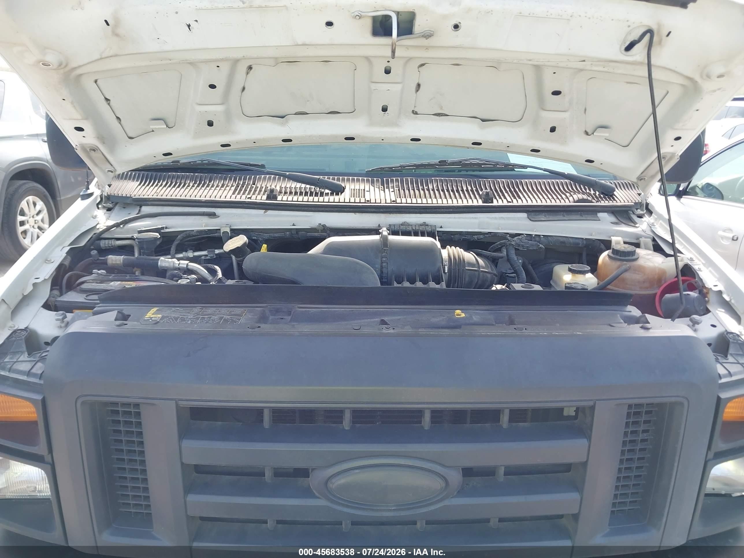 2013 Ford E-150 Commercial White vin: 1FTNE1EW7DDA34011