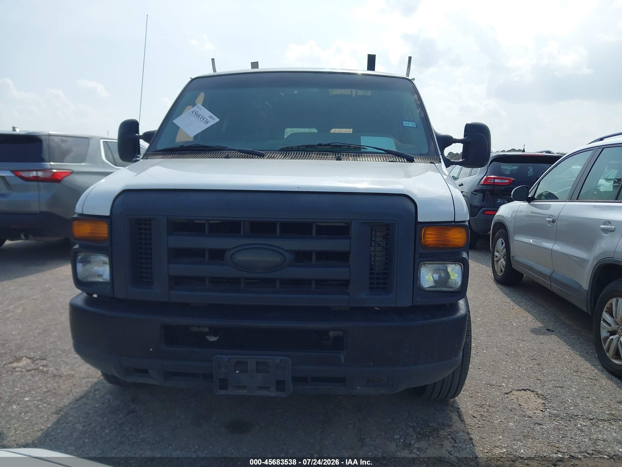 2013 Ford E-150 Commercial White vin: 1FTNE1EW7DDA34011