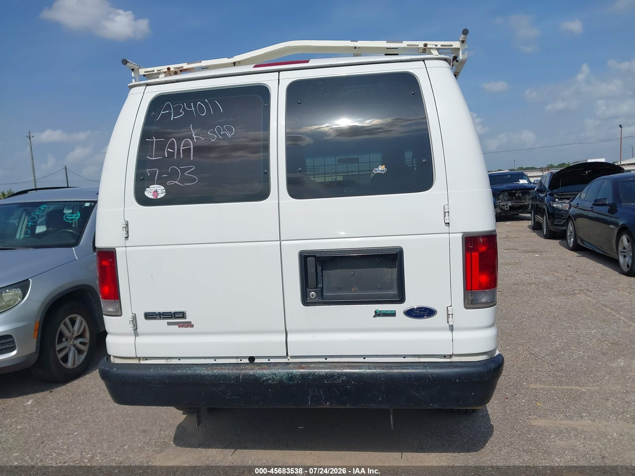 2013 Ford E-150 Commercial White vin: 1FTNE1EW7DDA34011