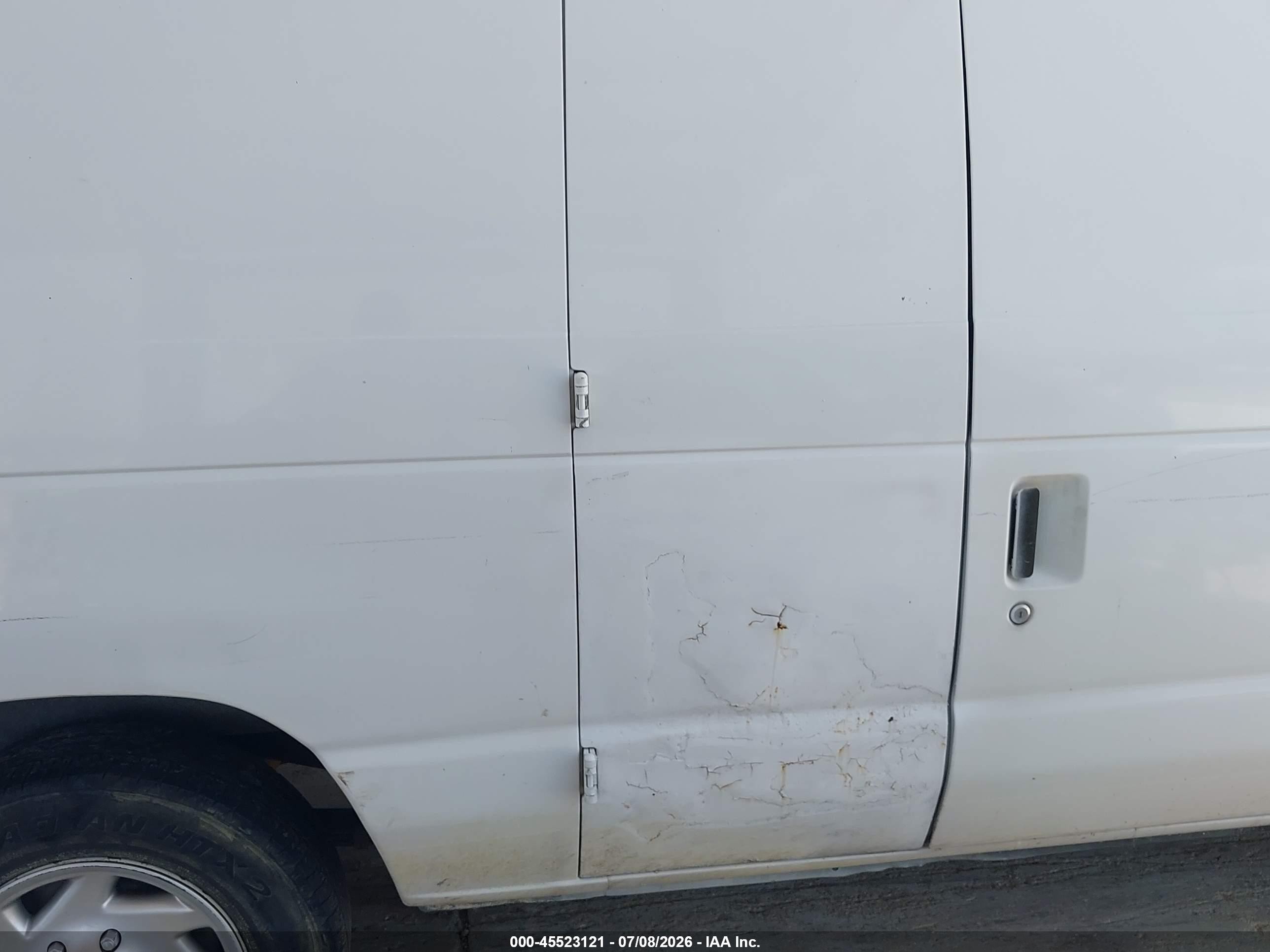 2010 Ford E-150 Commercial White vin: 1FTNE1EW8ADA67093