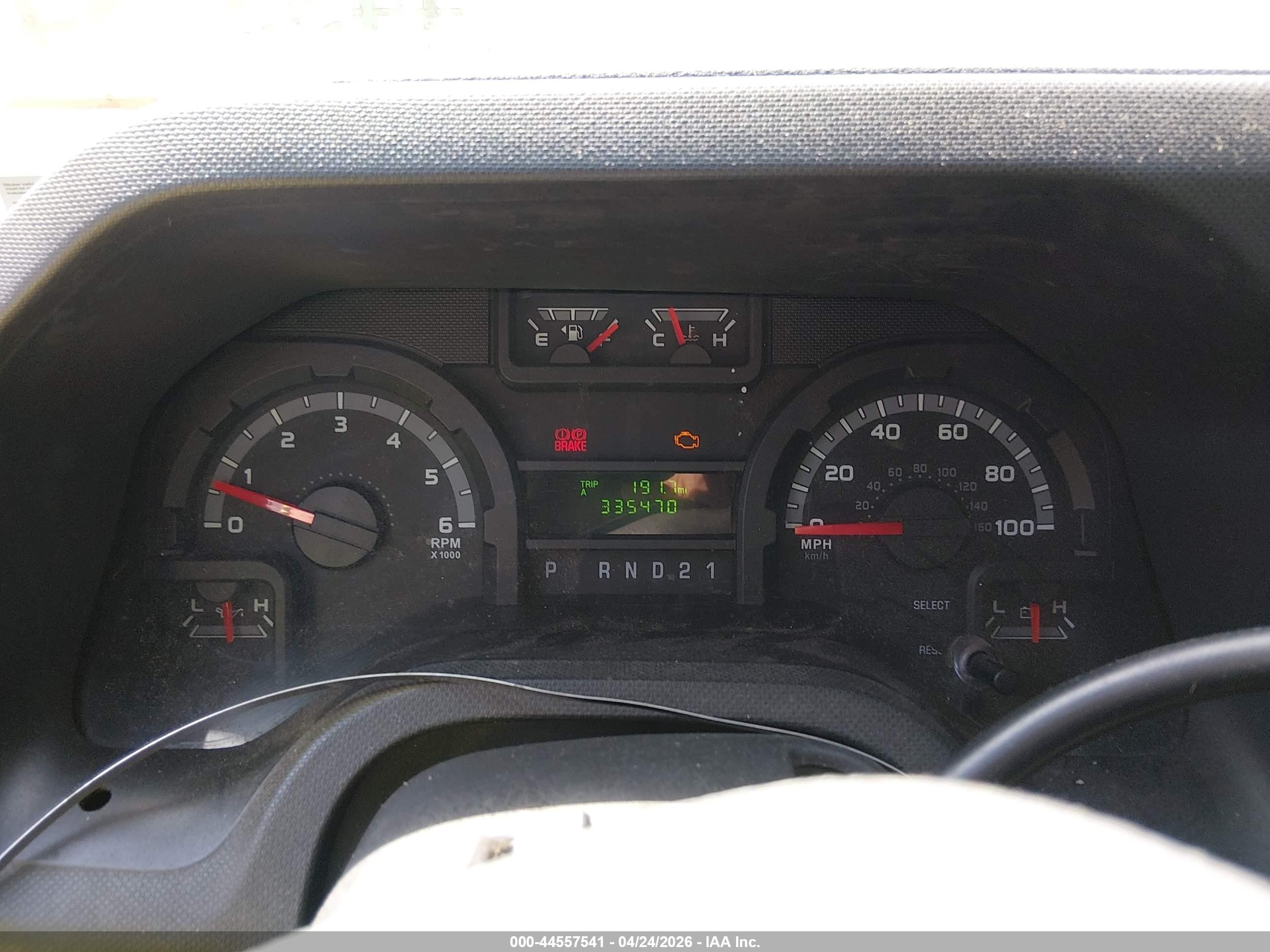 2010 Ford E-150 Commercial/recreational White vin: 1FTNE1EW8ADA90678