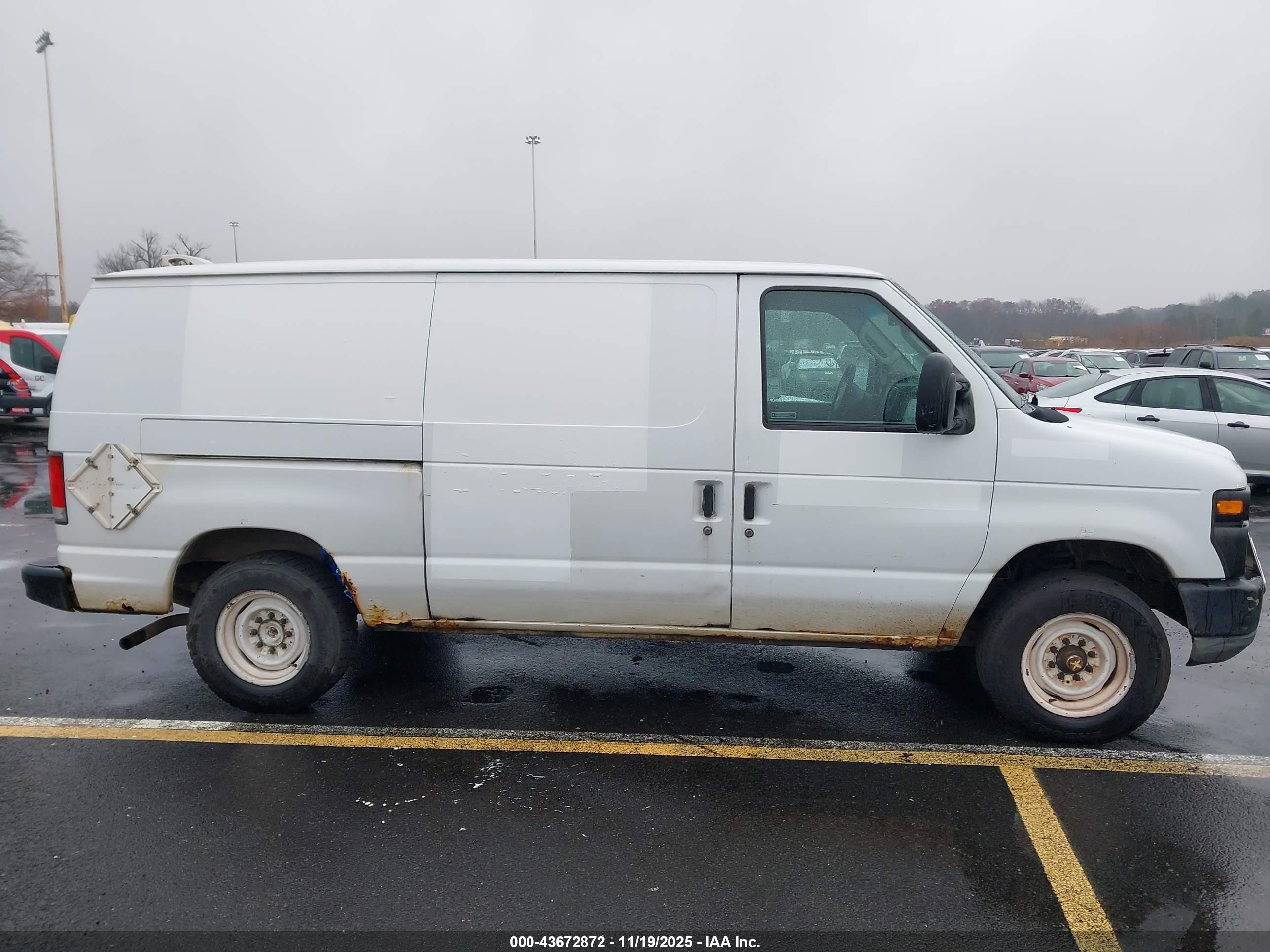 2010 Ford E-150 Commercial/recreational White vin: 1FTNE1EW8ADA91796