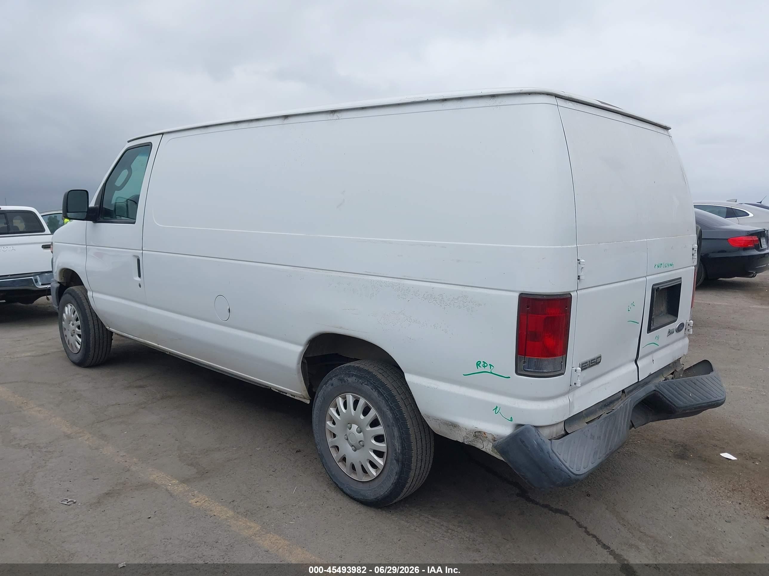 2010 Ford E-150 Commercial/recreational White vin: 1FTNE1EW9ADA95873