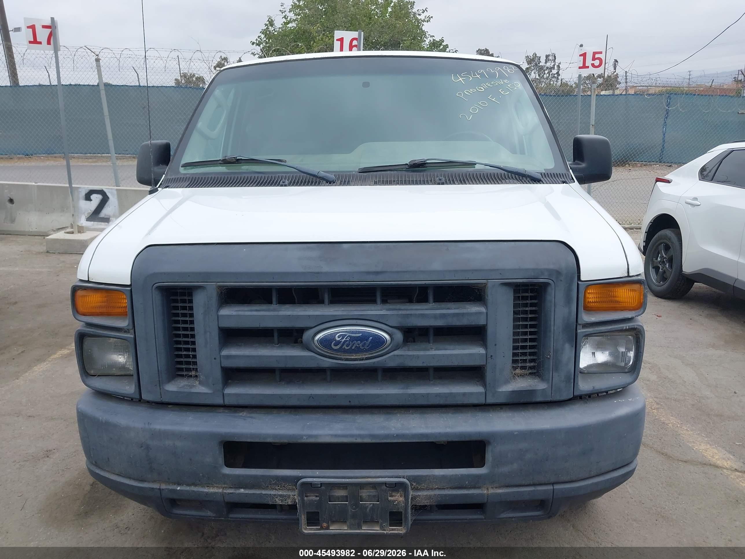 2010 Ford E-150 Commercial/recreational White vin: 1FTNE1EW9ADA95873