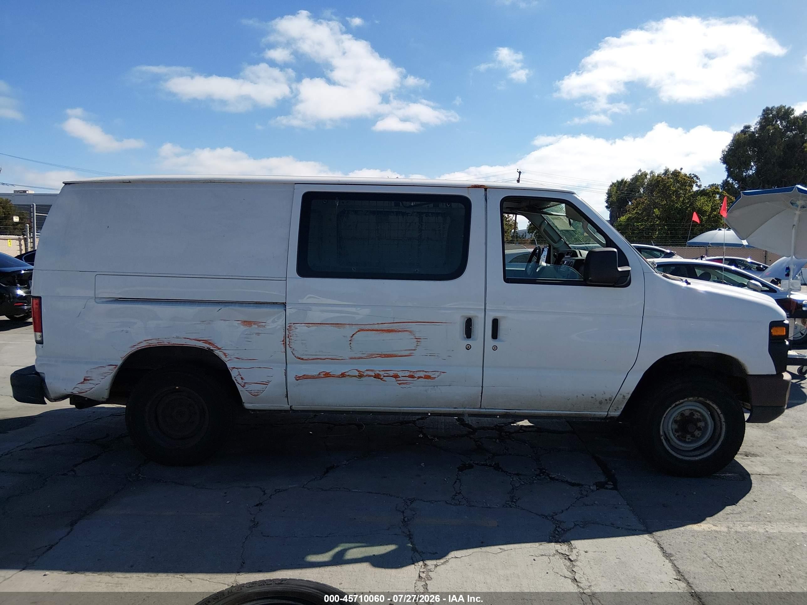 2013 Ford E-150 Commercial White vin: 1FTNE1EW9DDA98812