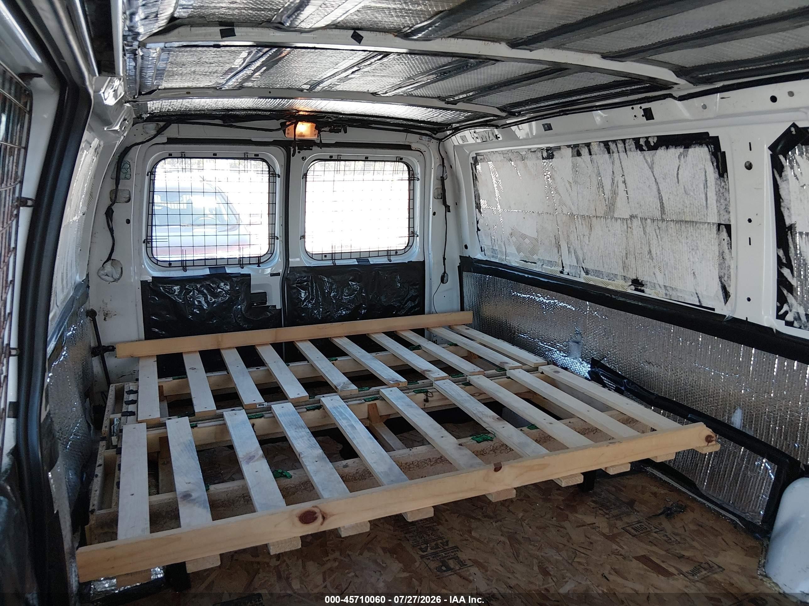 2013 Ford E-150 Commercial White vin: 1FTNE1EW9DDA98812