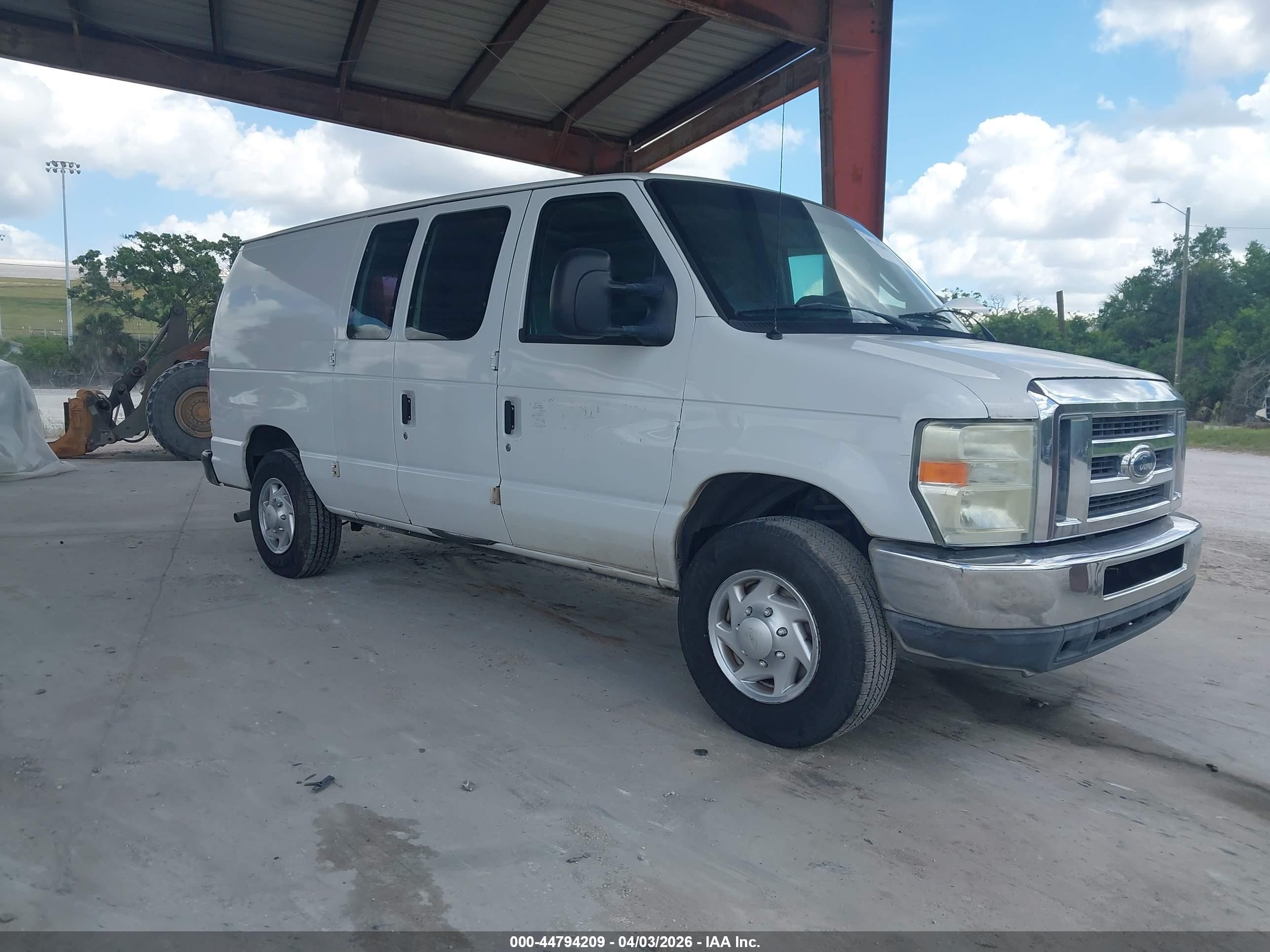 2011 Ford E-150 Commercial White vin: 1FTNE1EWXBDA58378