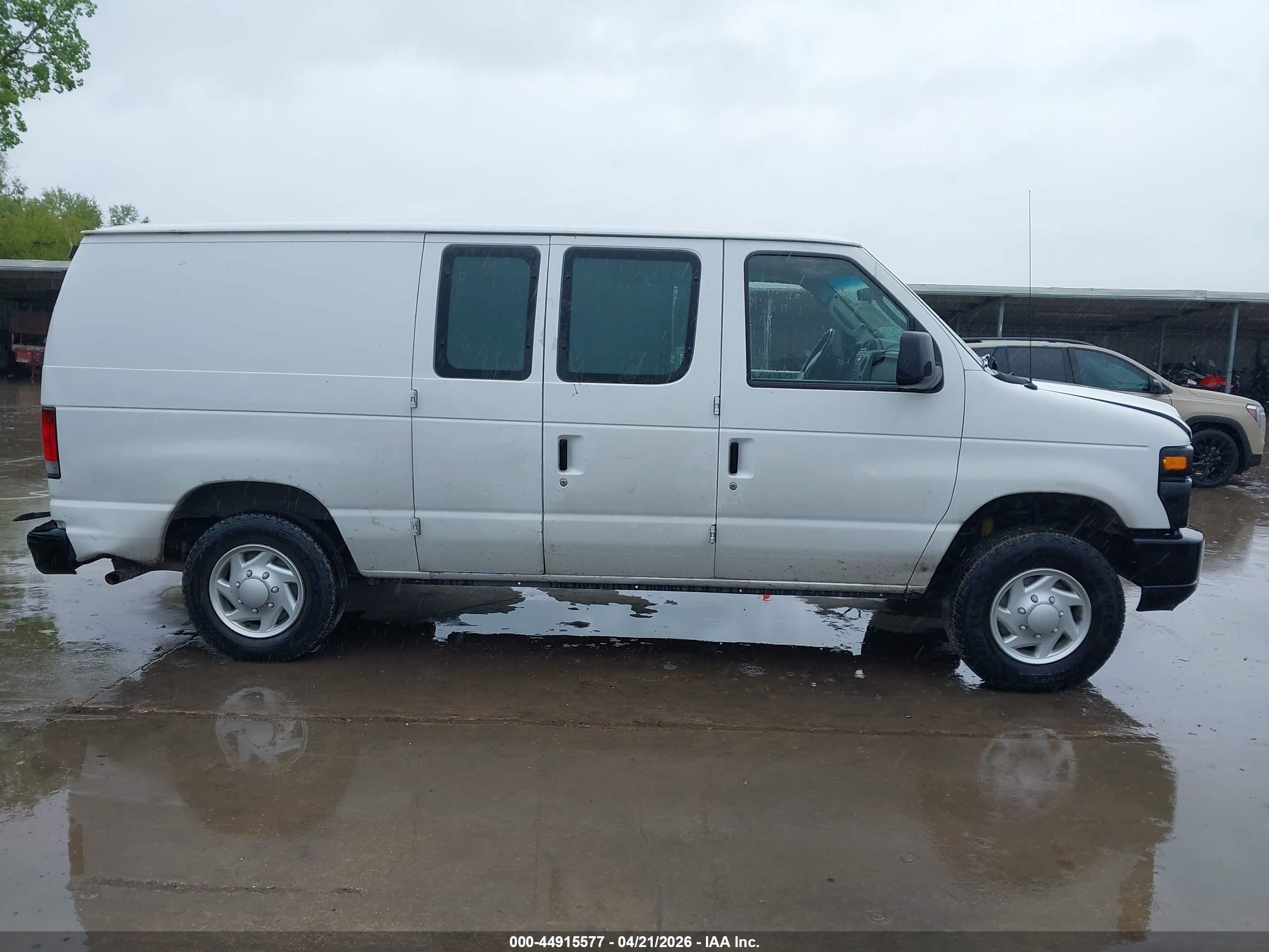 2013 Ford E-150 Commercial White vin: 1FTNE1EWXDDA16408