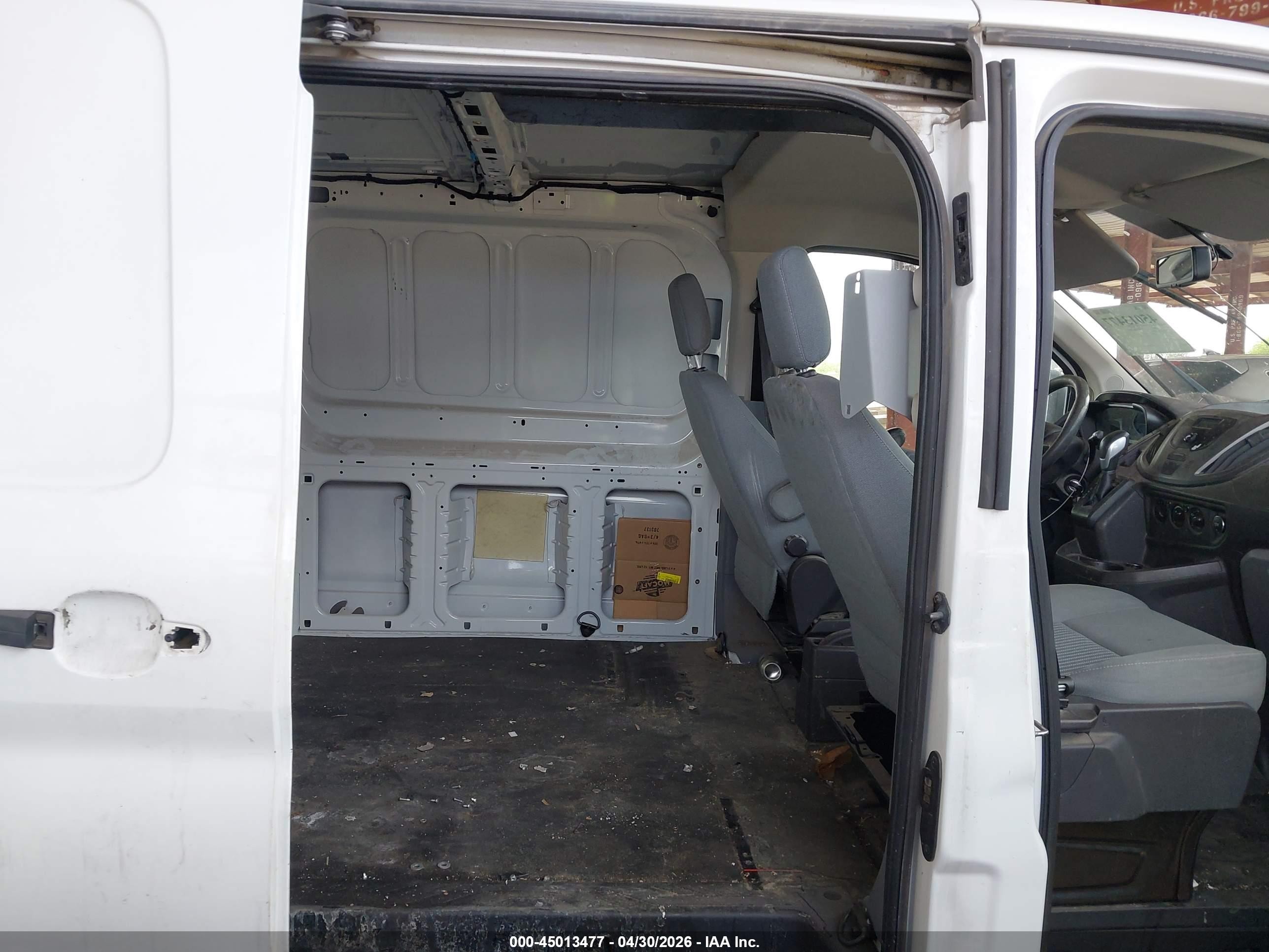 2015 Ford Transit-150   Белый vin: 1FTNE1YG8FKA32495