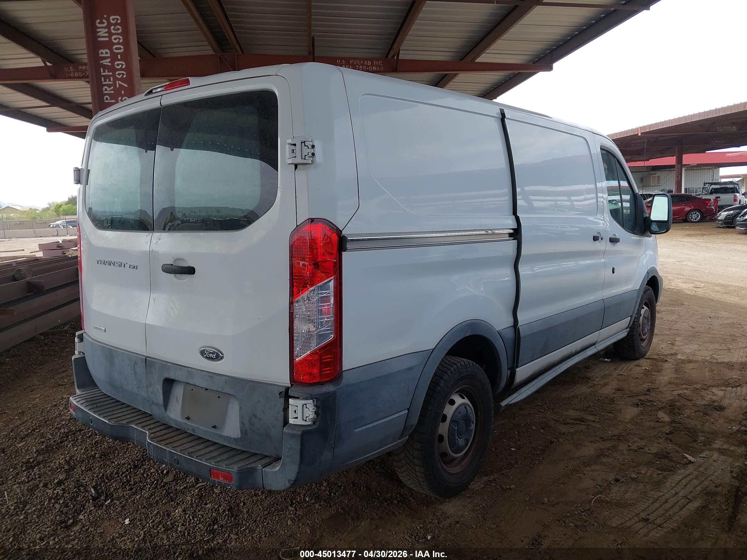 2015 Ford Transit-150   Белый vin: 1FTNE1YG8FKA32495