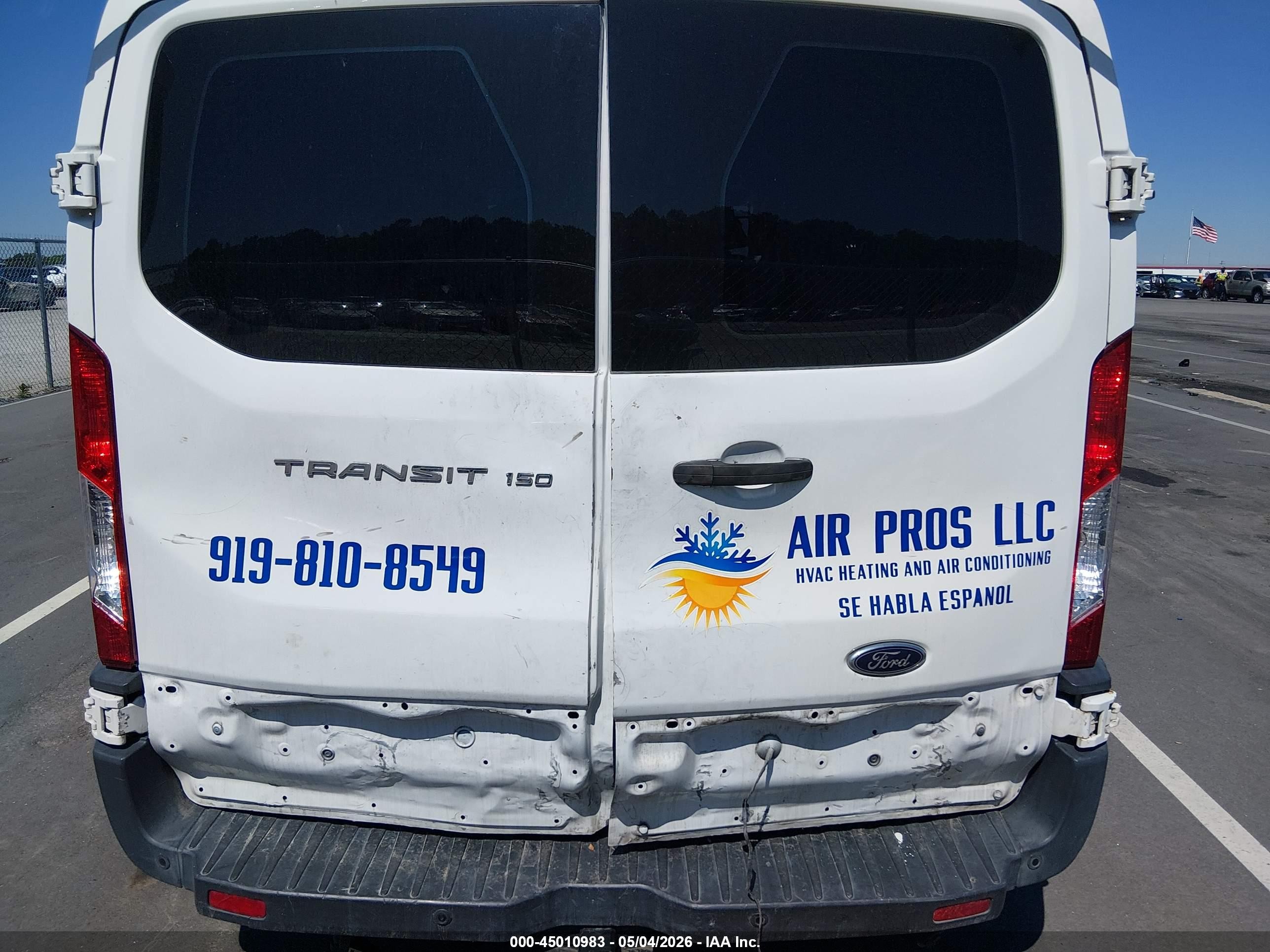 2015 Ford Transit-150   White vin: 1FTNE1YM1FKA97419