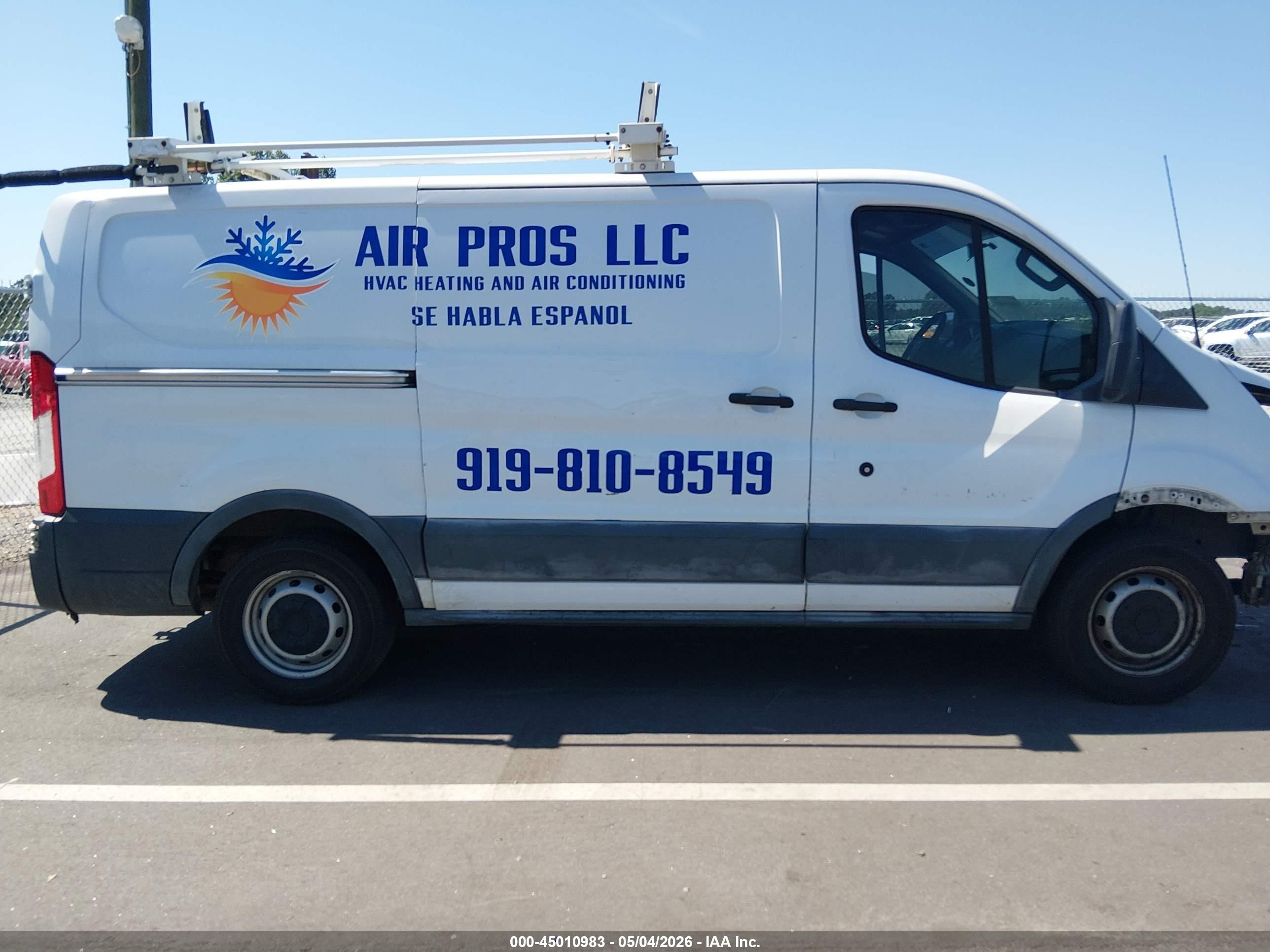 2015 Ford Transit-150   White vin: 1FTNE1YM1FKA97419