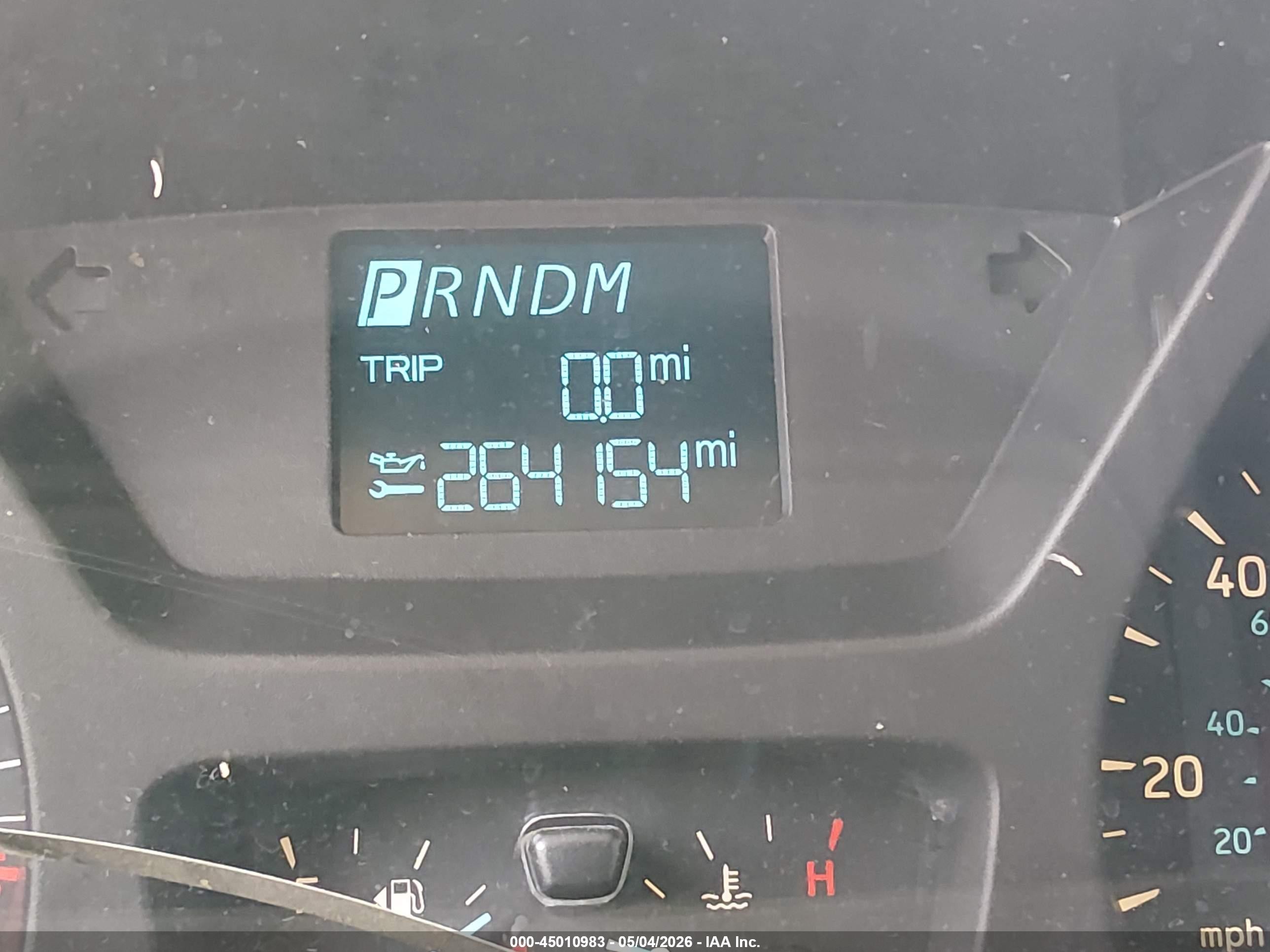 2015 Ford Transit-150   White vin: 1FTNE1YM1FKA97419