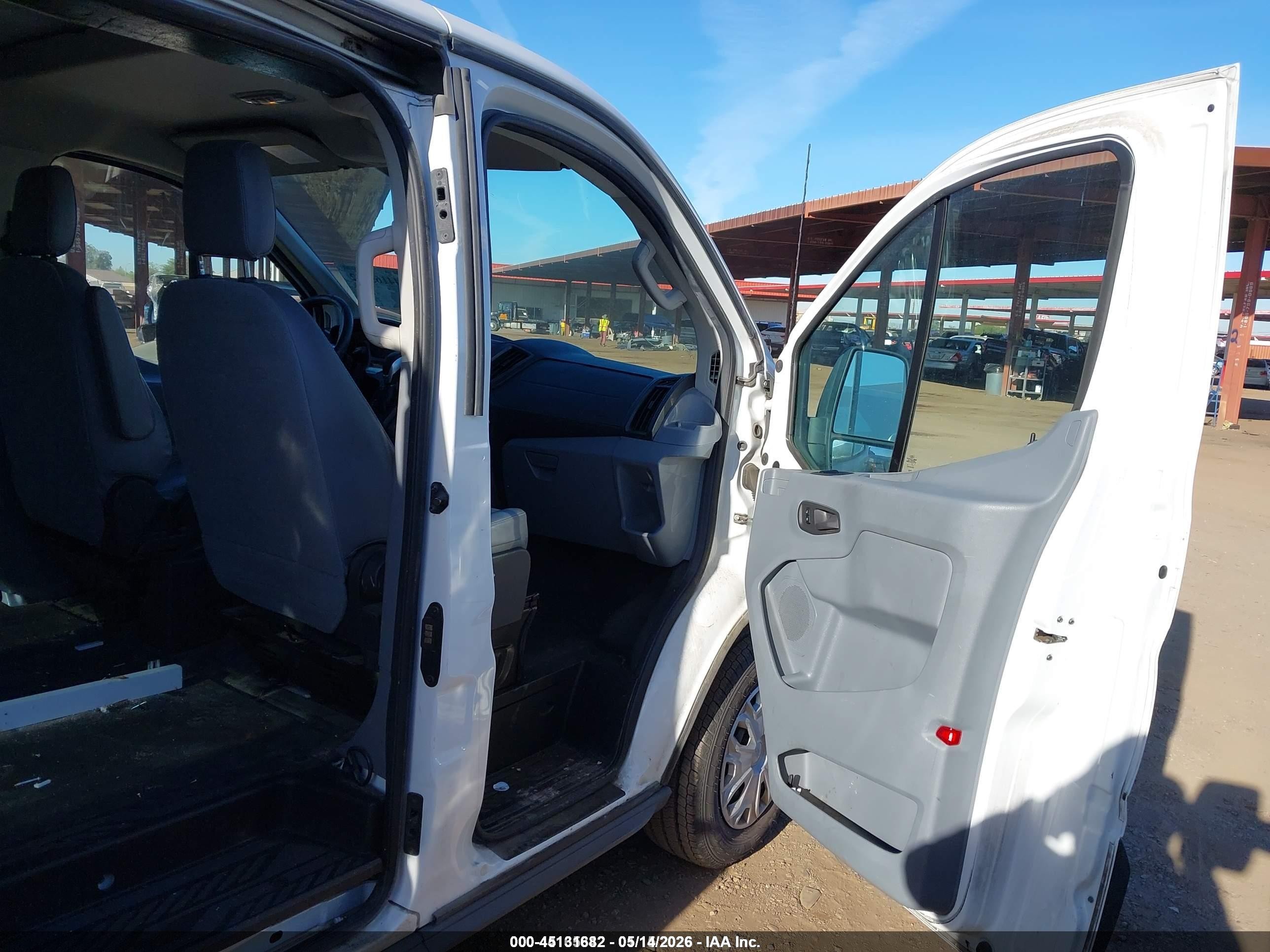 2015 Ford Transit-150   White vin: 1FTNE1YM3FKA14153