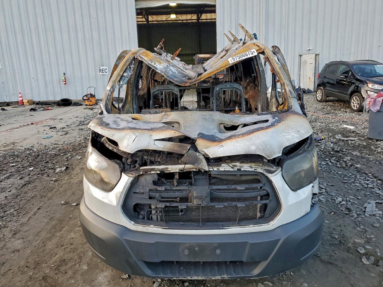 2015 Ford Transit T-150 Burn vin: 1FTNE1YM3FKA31941