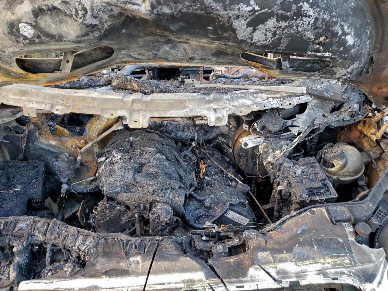 2015 Ford Transit T-150 Burn vin: 1FTNE1YM3FKA31941