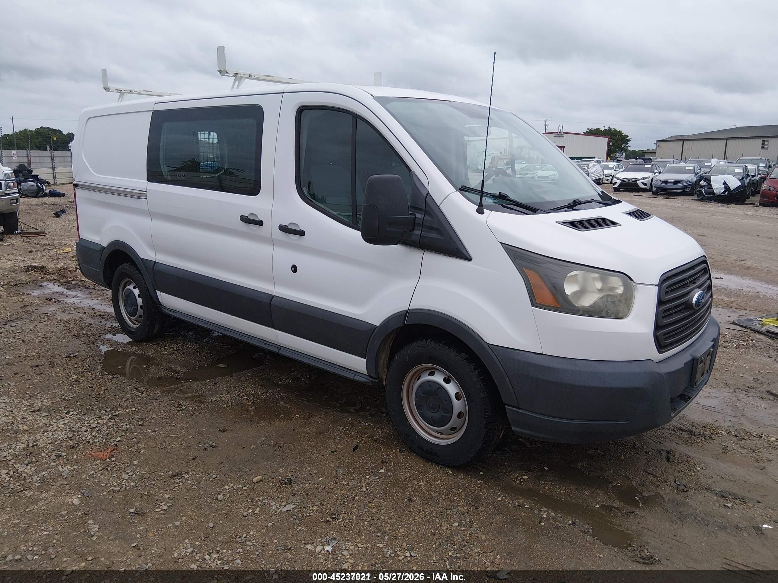 2015 Ford Transit-150   White vin: 1FTNE1YM5FKB30132