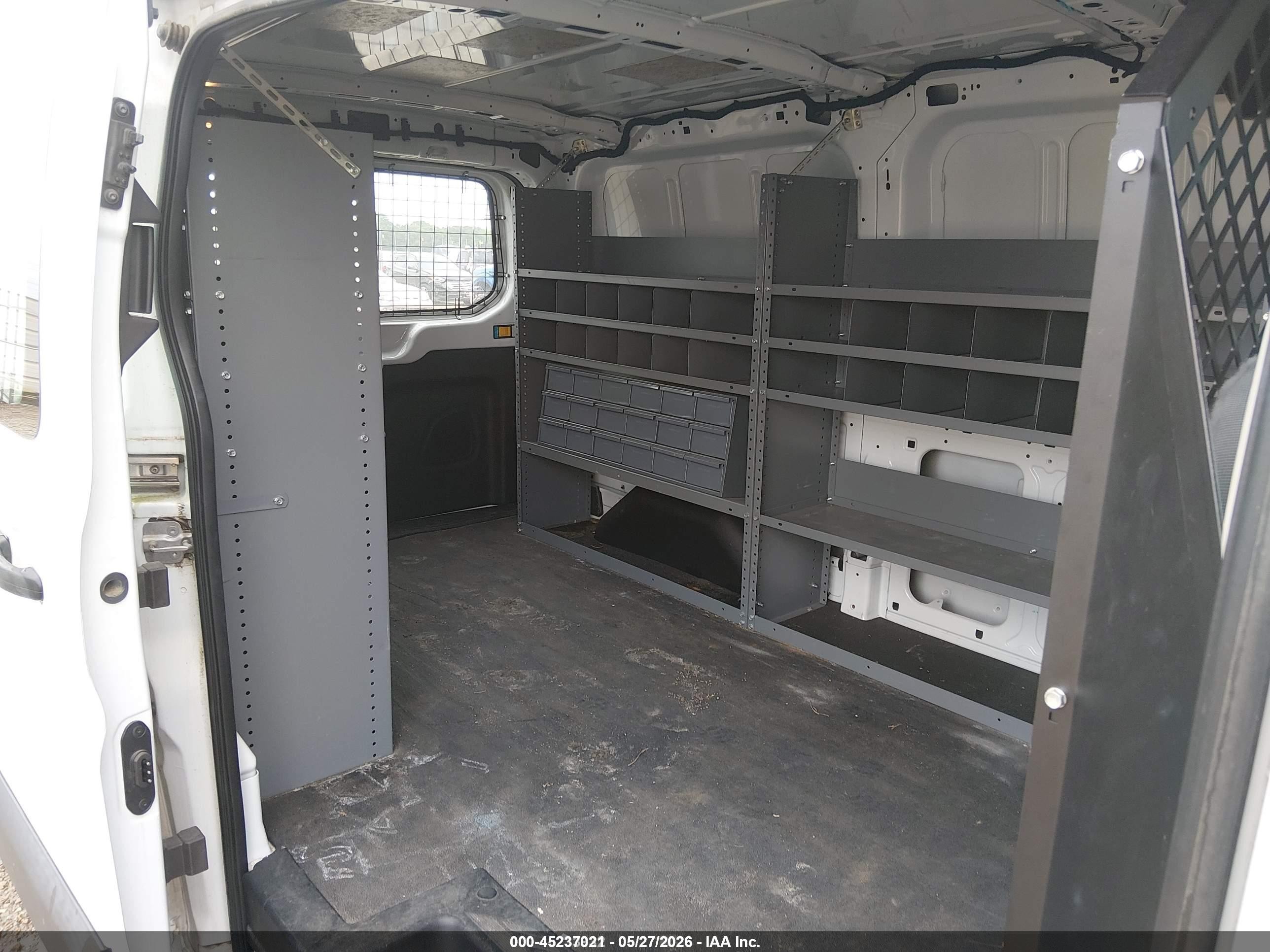 2015 Ford Transit-150   White vin: 1FTNE1YM5FKB30132