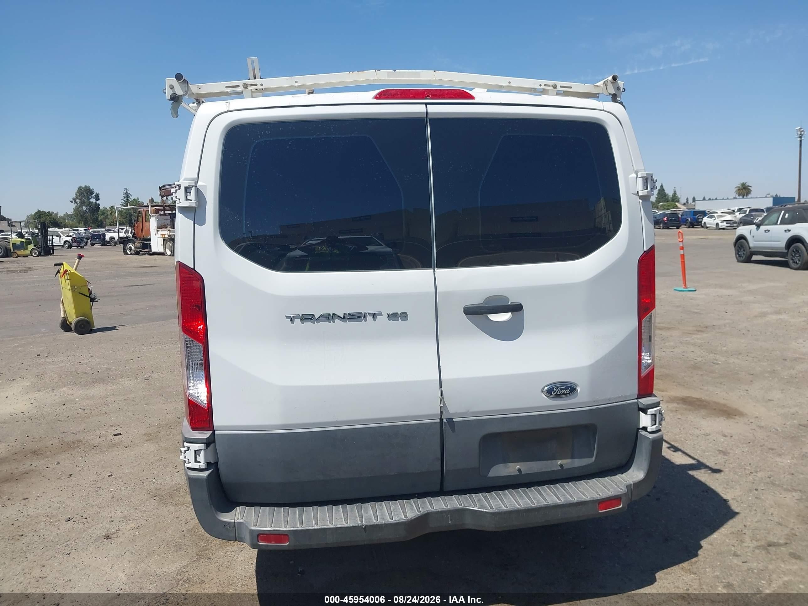 2015 Ford Transit-150   White vin: 1FTNE1YMXFKA32519