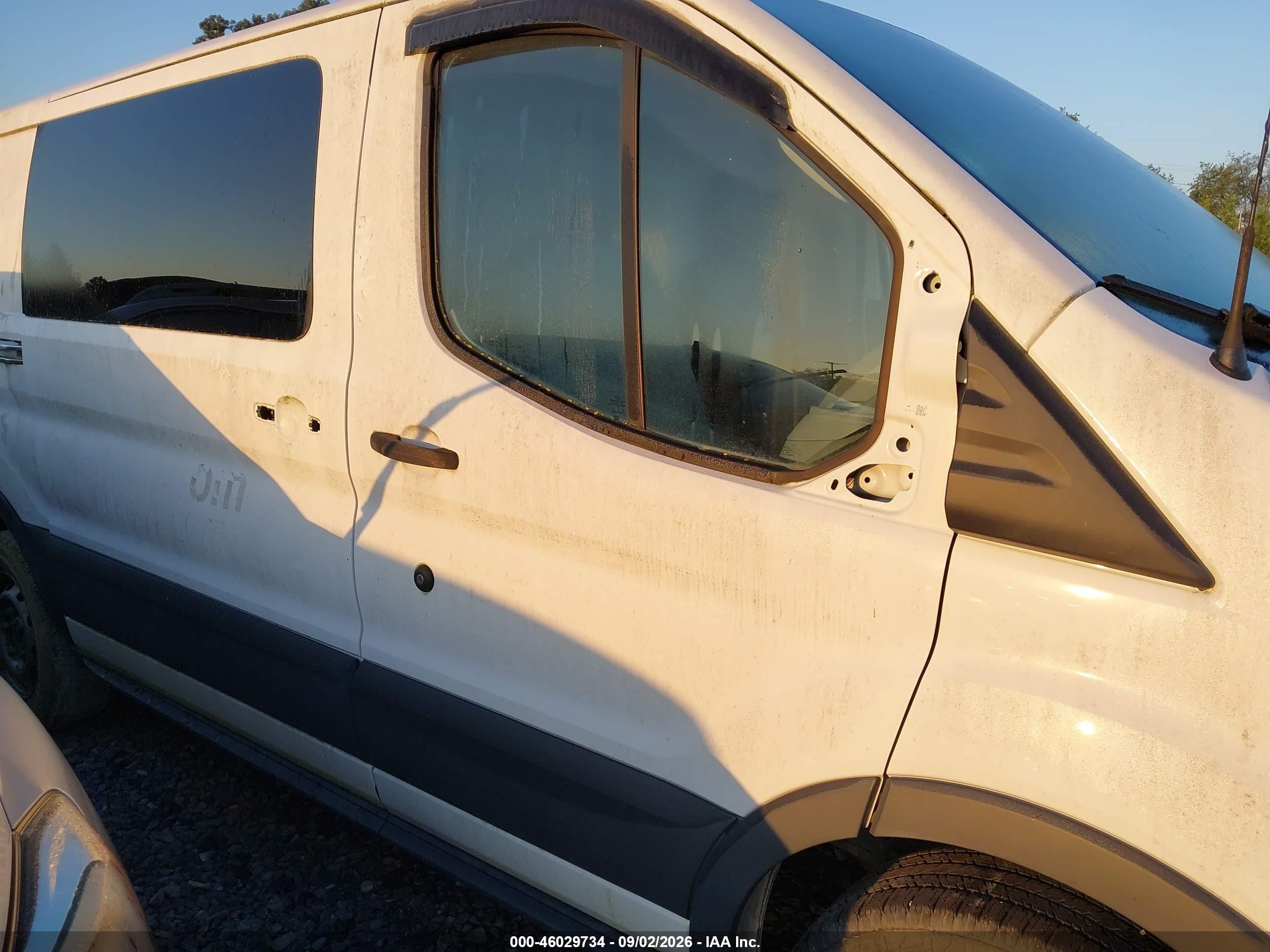 2015 Ford Transit-150   White vin: 1FTNE1YMXFKA84815