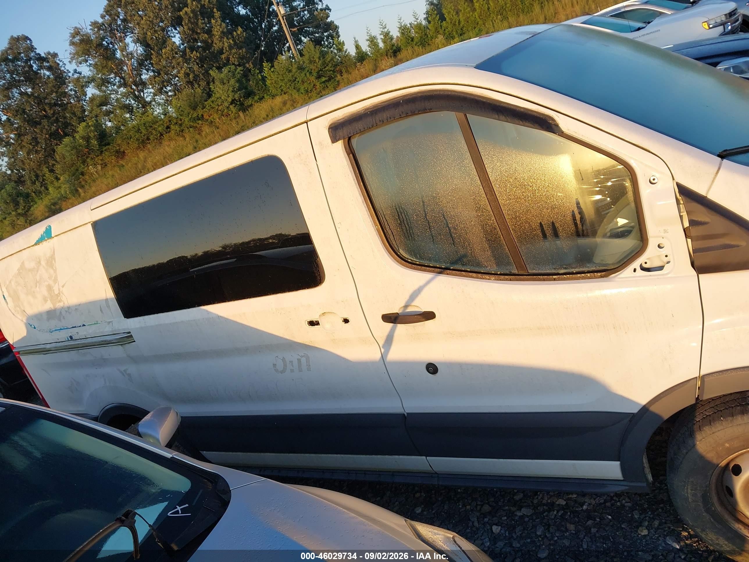 2015 Ford Transit-150   White vin: 1FTNE1YMXFKA84815