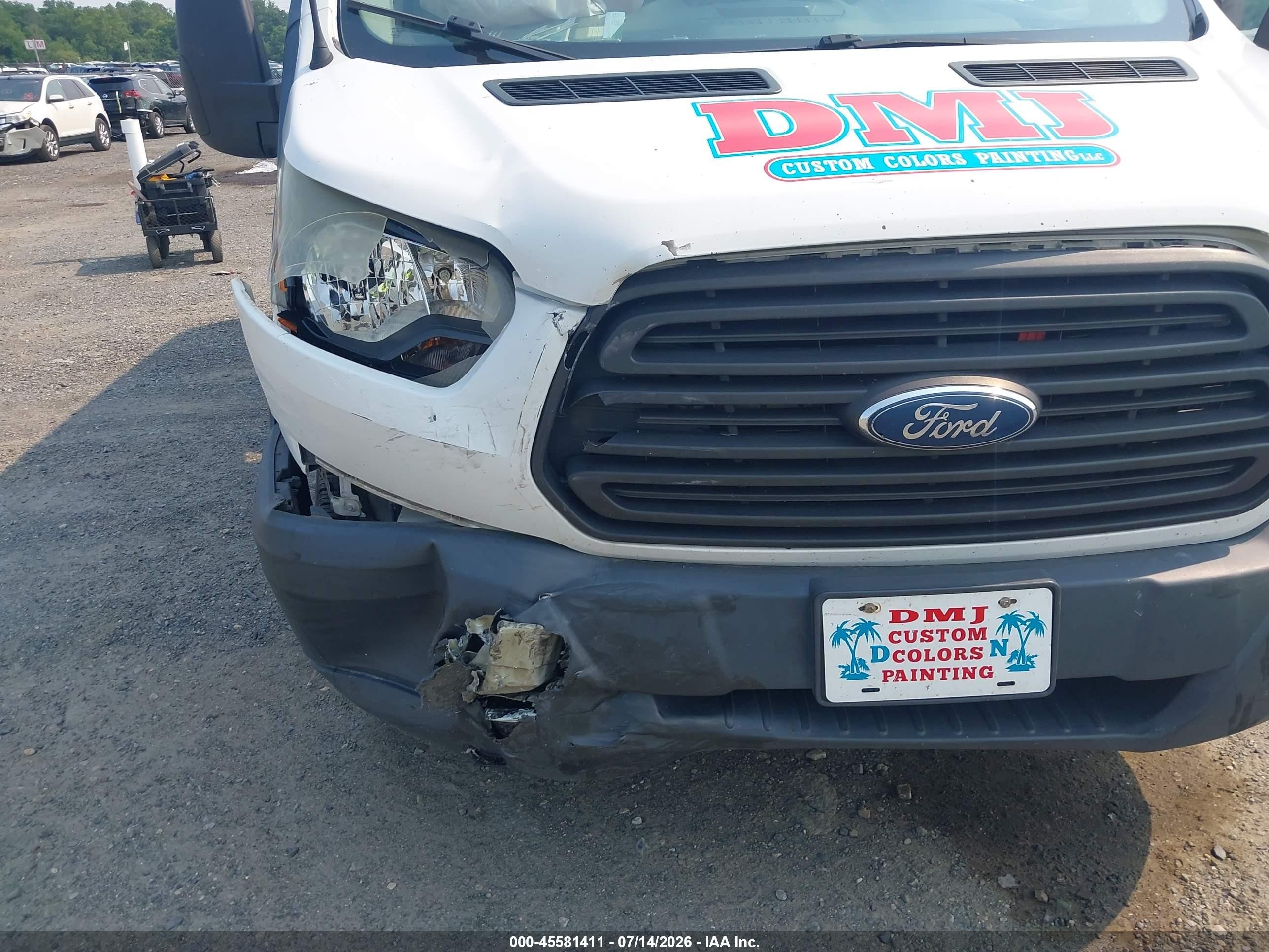 2015 Ford Transit-150   White vin: 1FTNE1ZM0FKA93151
