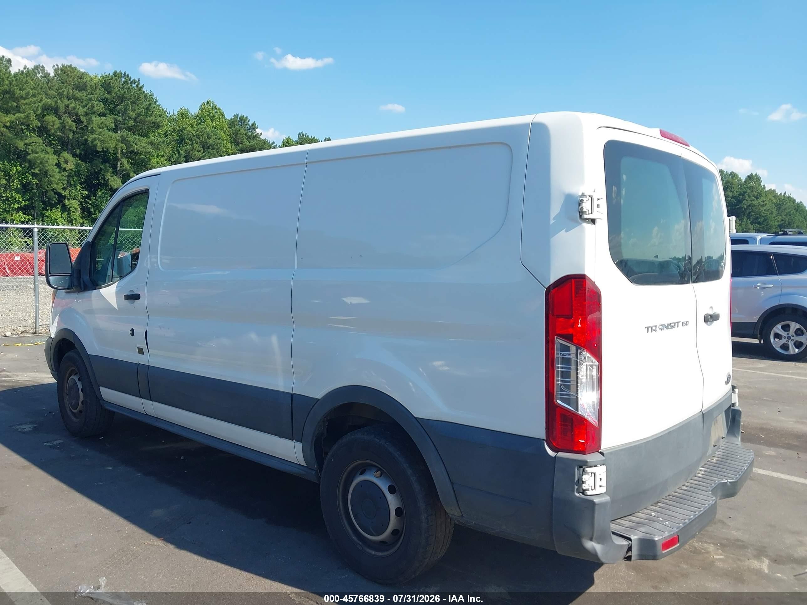 2015 Ford Transit-150   White vin: 1FTNE1ZM0FKB05881
