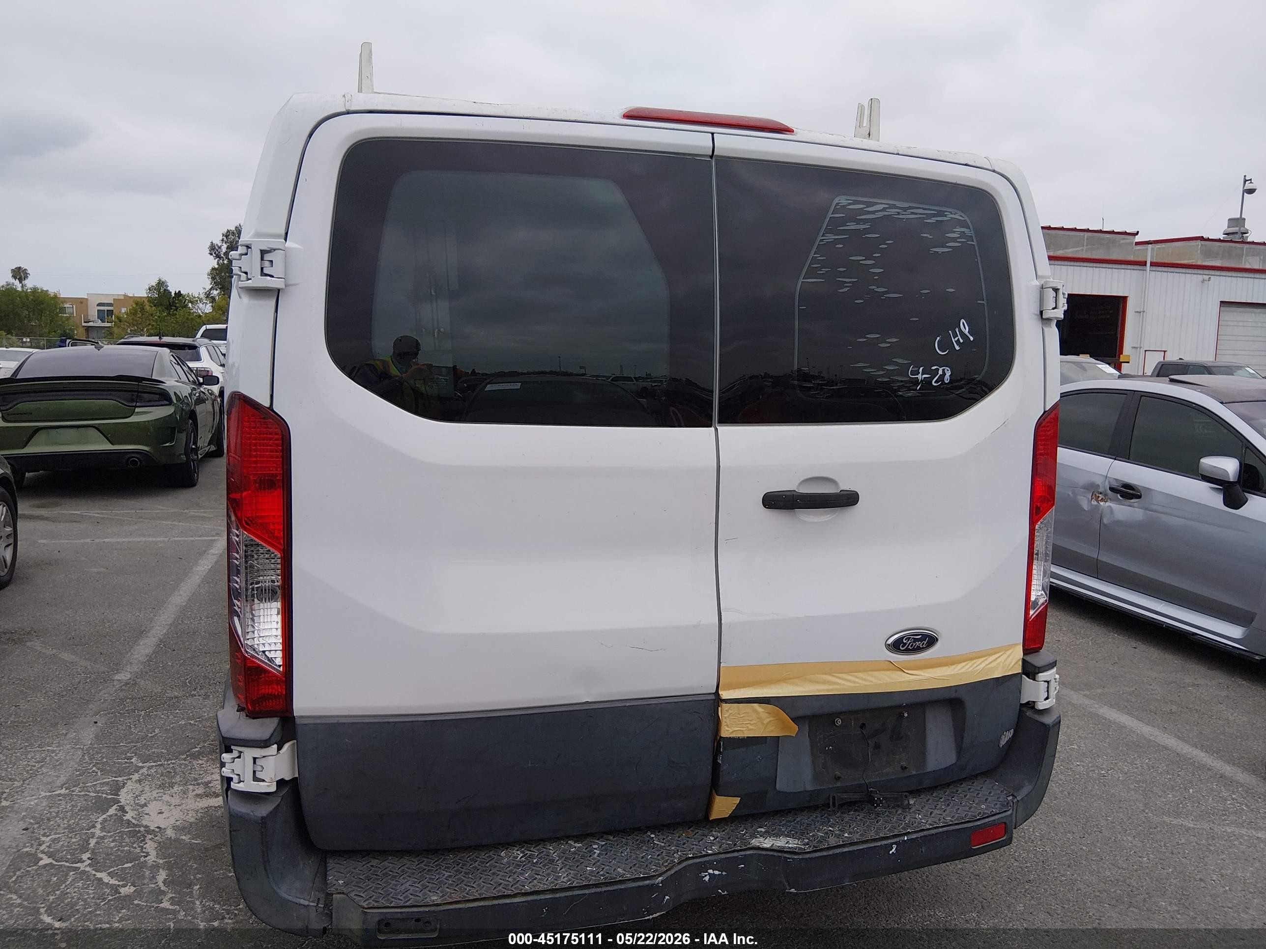 2015 Ford Transit-150   White vin: 1FTNE1ZM4FKA83058