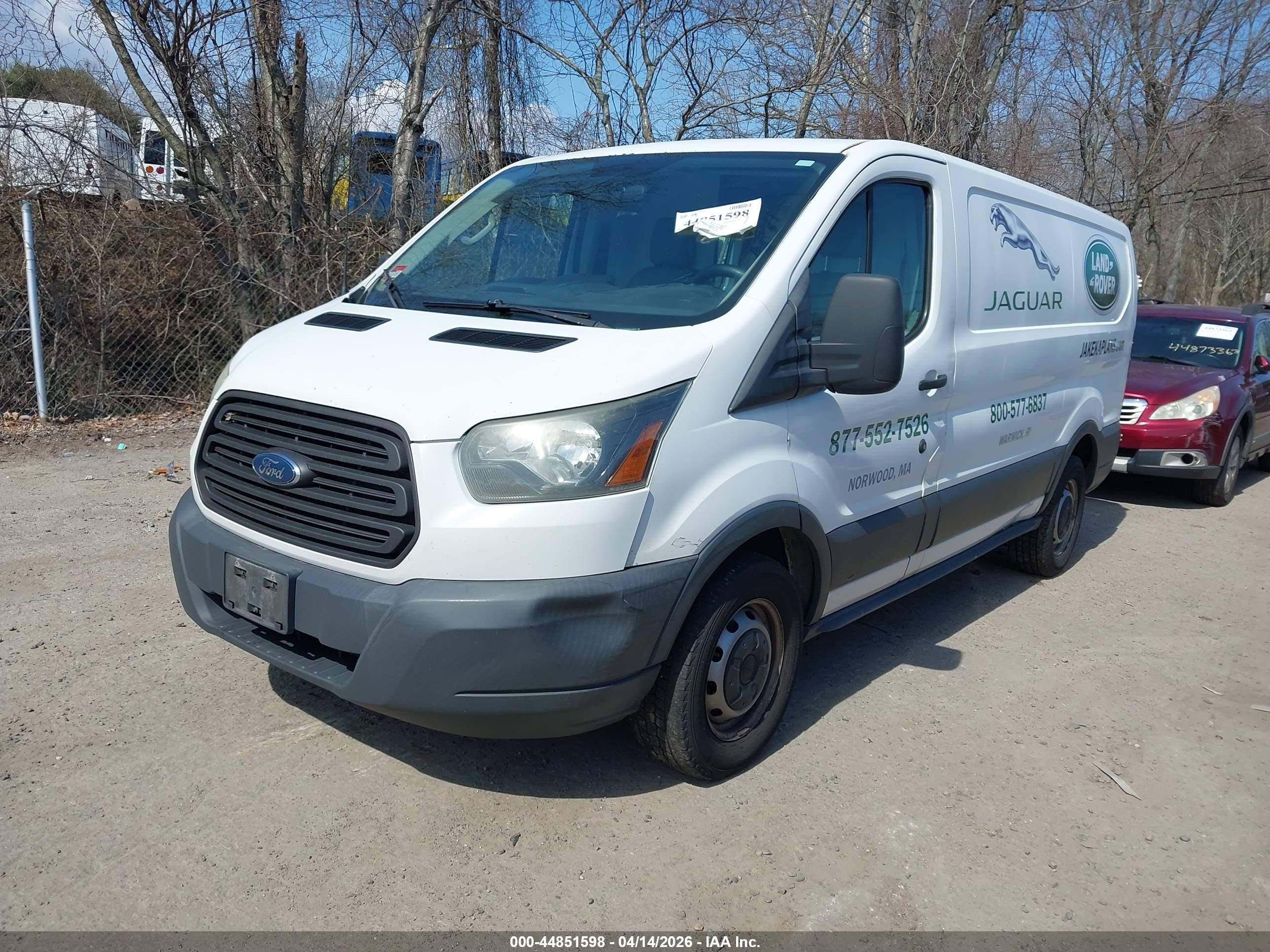 2015 Ford Transit-150   White vin: 1FTNE1ZM7FKA11674