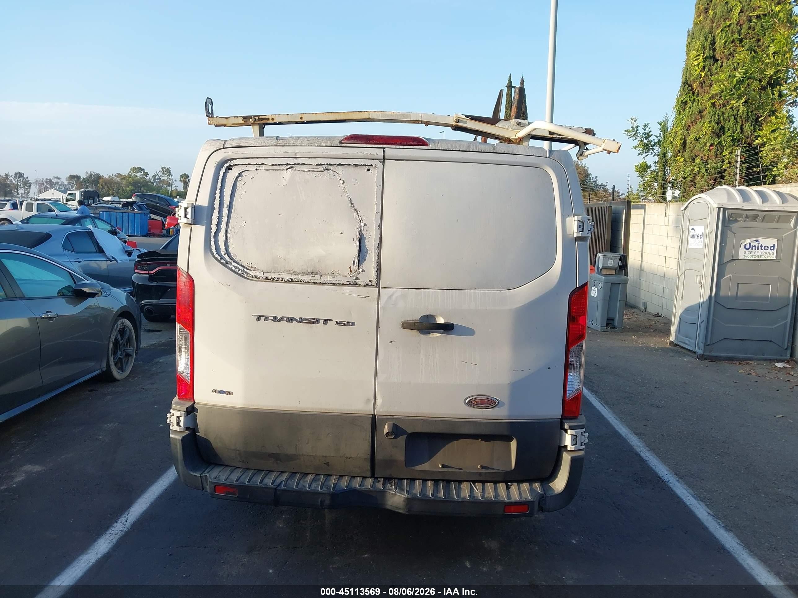 2015 Ford Transit-150   White vin: 1FTNE1ZM9FKA49326