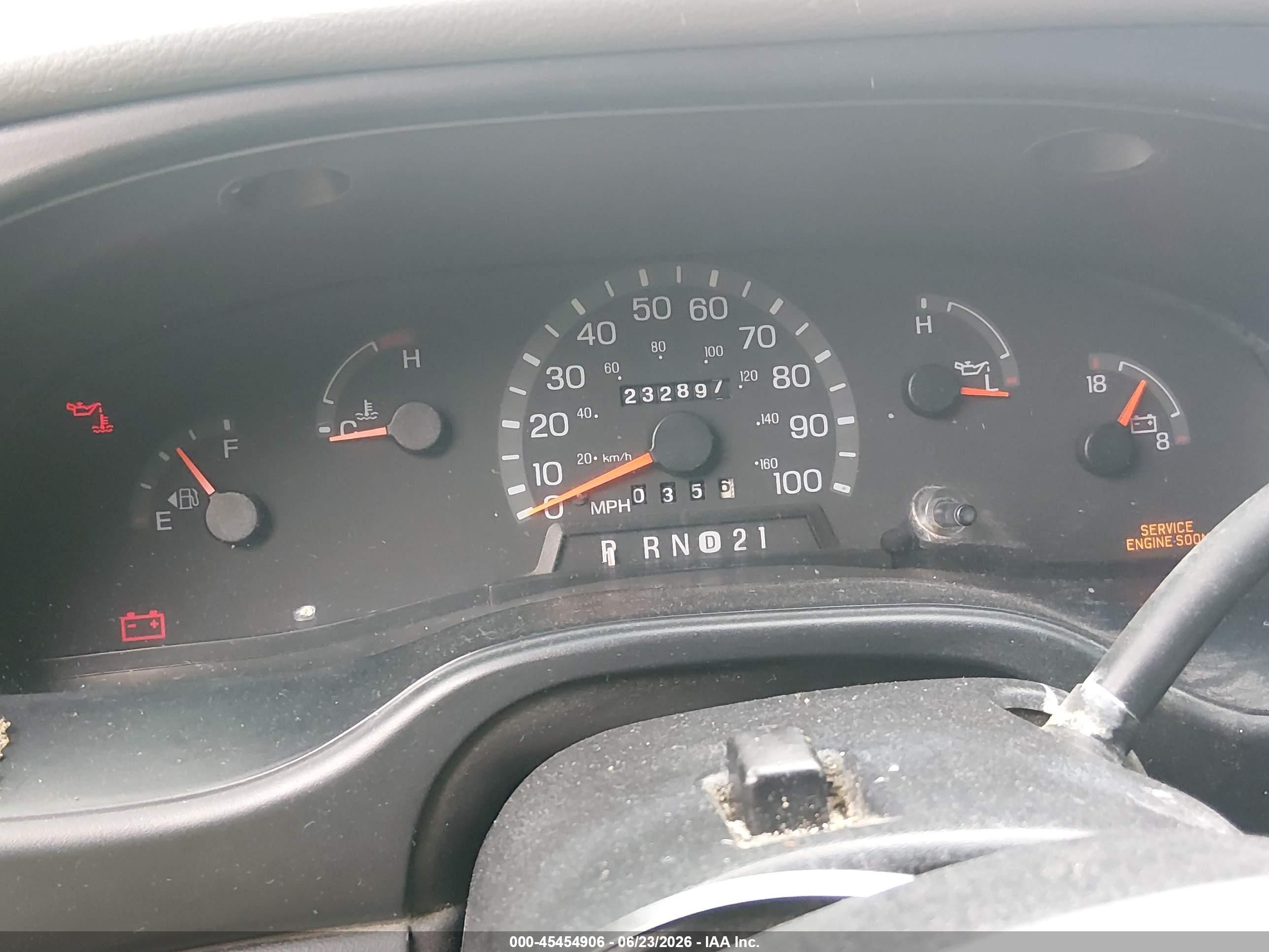2001 Ford E-250 Commercial Белый vin: 1FTNE24221HA26486