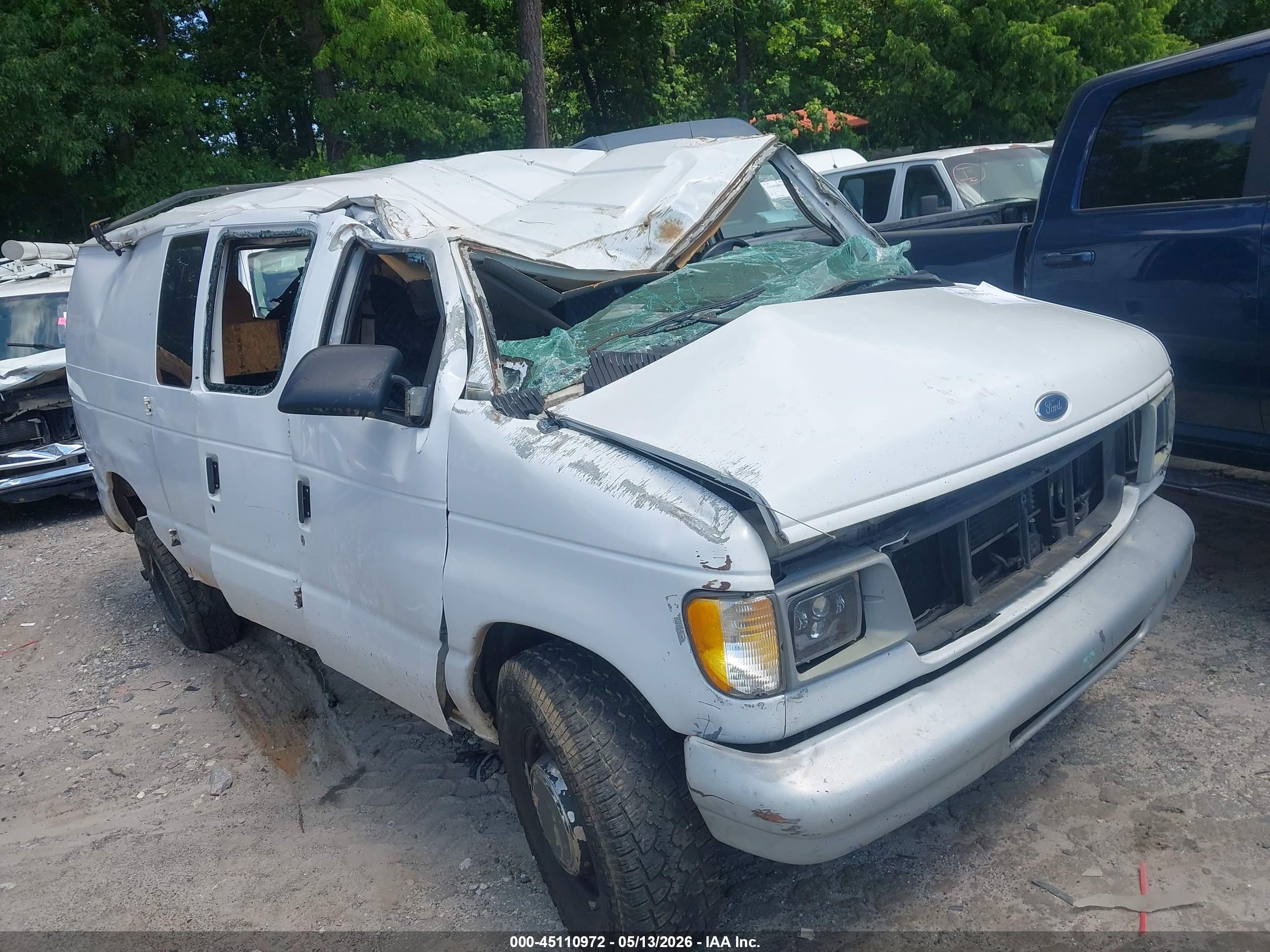 2000 Ford E-250 Commercial White vin: 1FTNE2423YHA31433