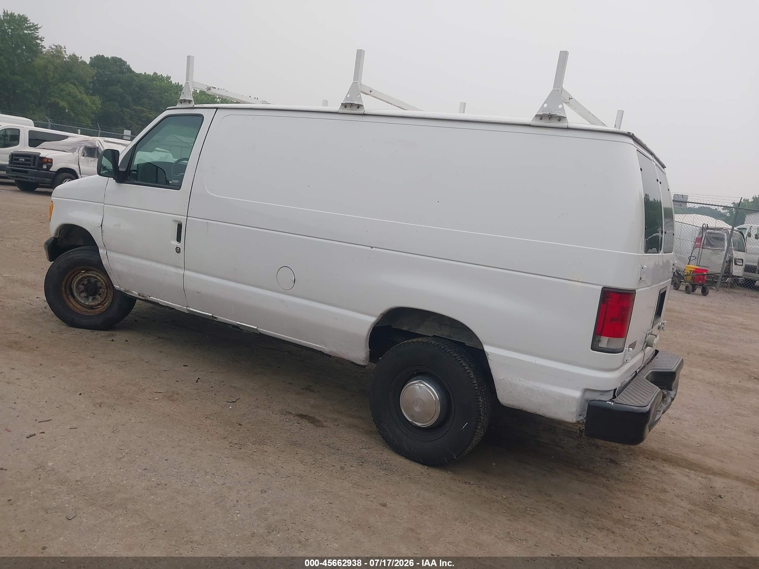 2000 Ford E-250 Commercial White vin: 1FTNE2426YHB36807