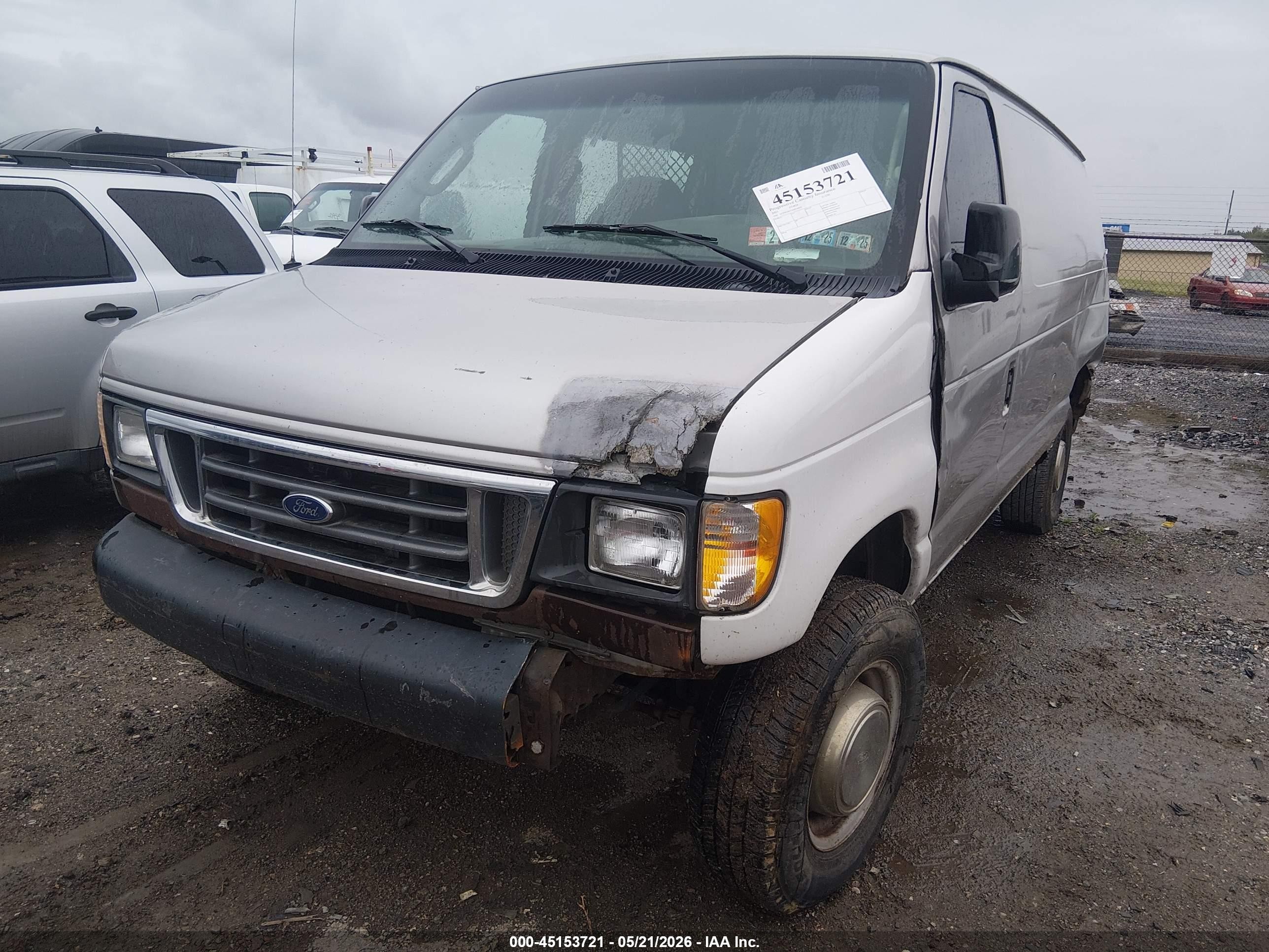2003 Ford E-250 Commercial Silver vin: 1FTNE24273HB34623