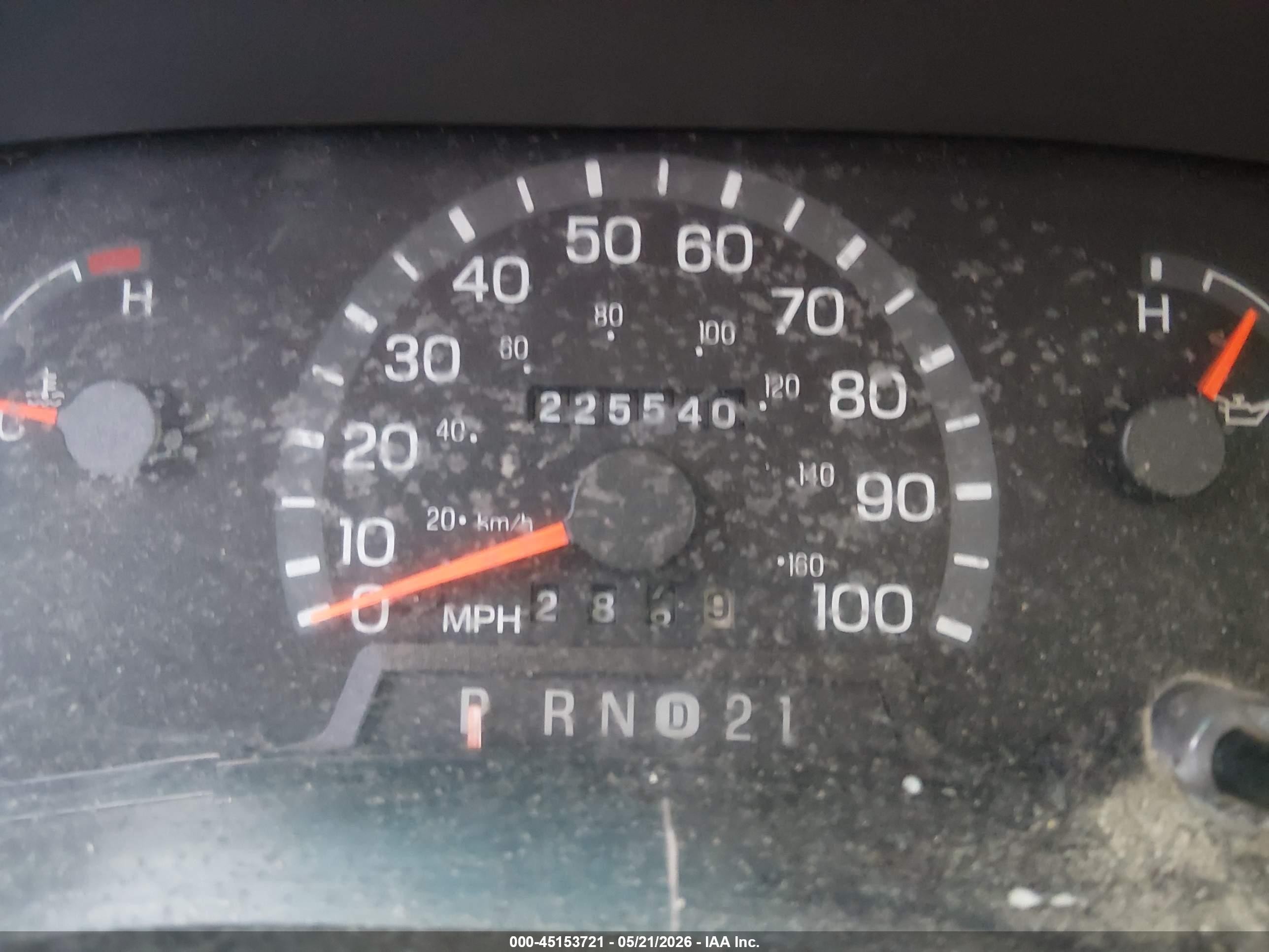 2003 Ford E-250 Commercial Silver vin: 1FTNE24273HB34623