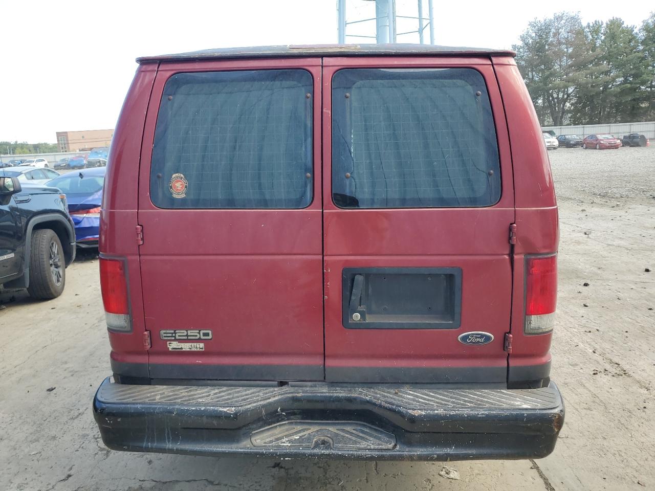2001 Ford Econoline E250 Van Burgundy vin: 1FTNE24291HA28560