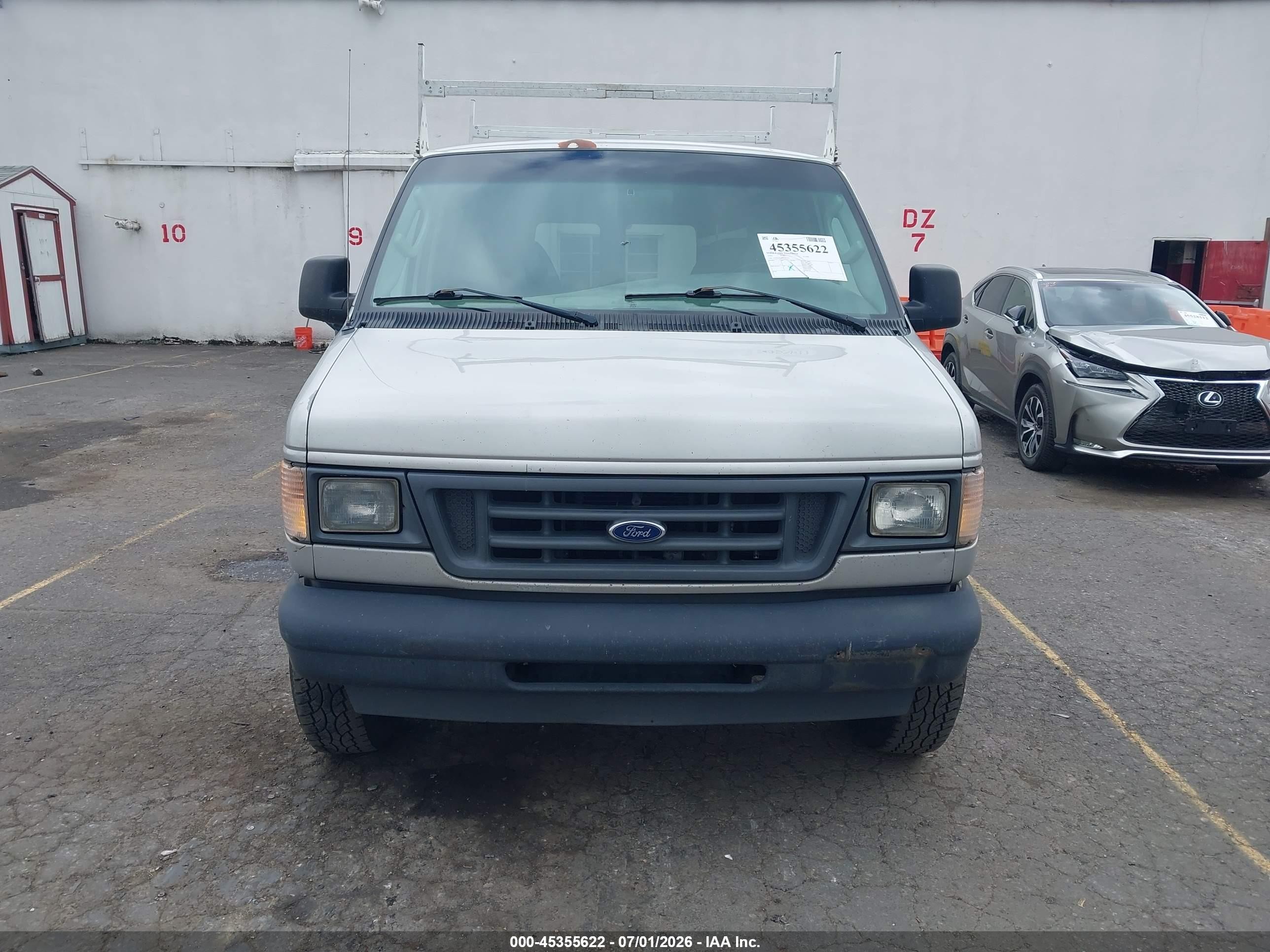 2003 Ford E-250 Commercial/recreational Silver vin: 1FTNE24L03HA83331