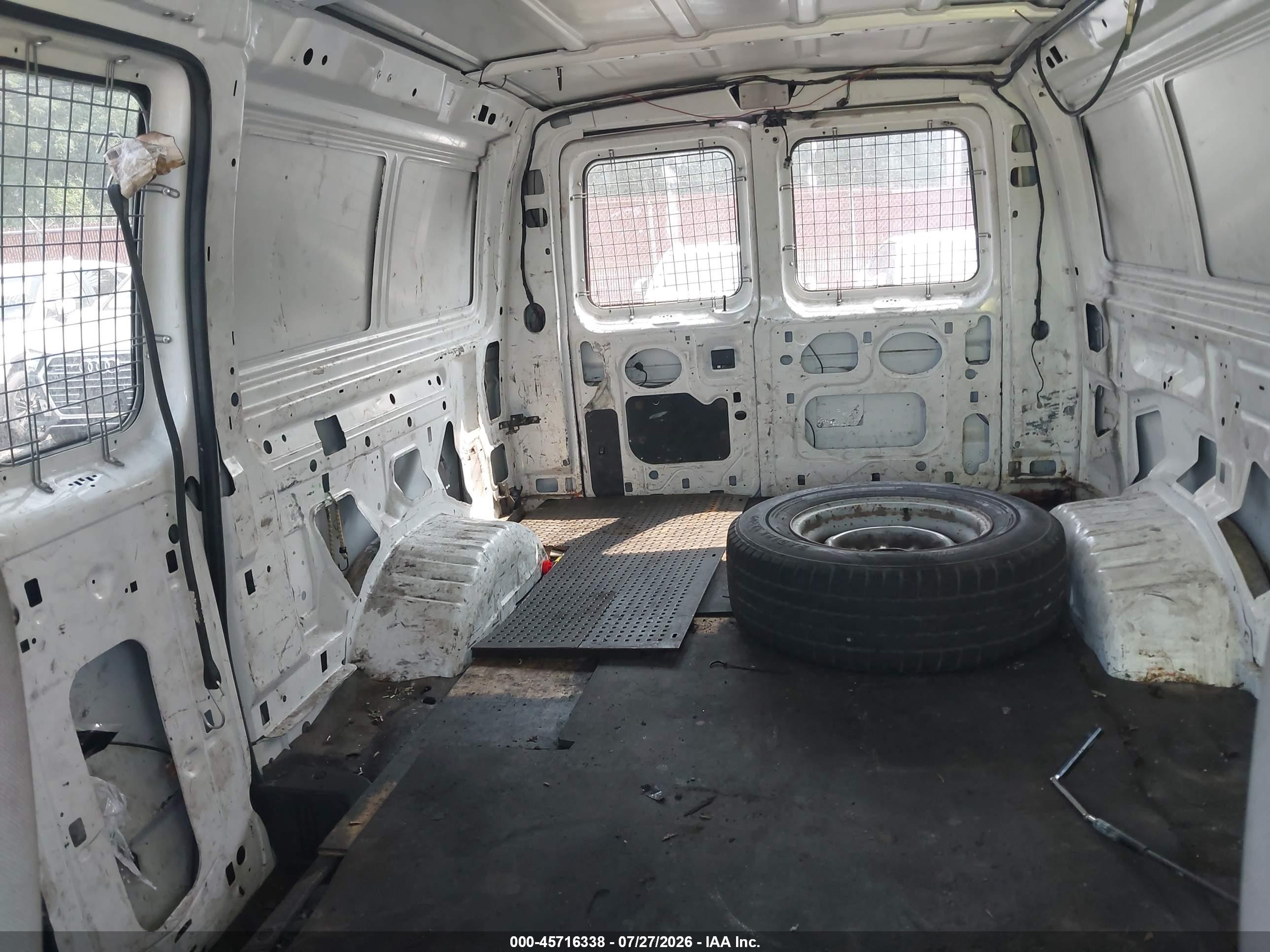 2007 Ford E-250 Commercial/recreational Белый vin: 1FTNE24L07DA39732