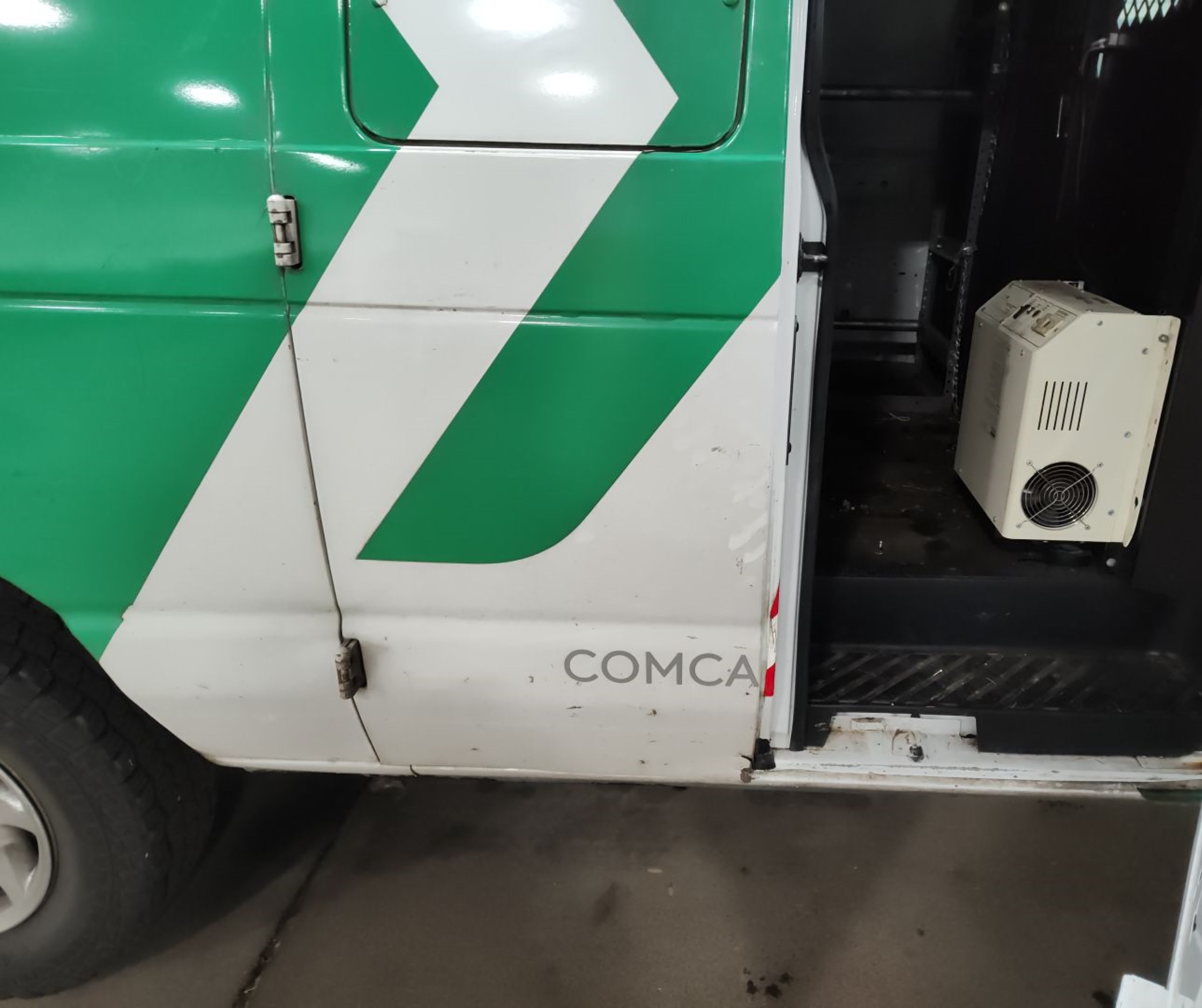2007 Ford Econoline E250 Van vin: 1FTNE24L07DA44123