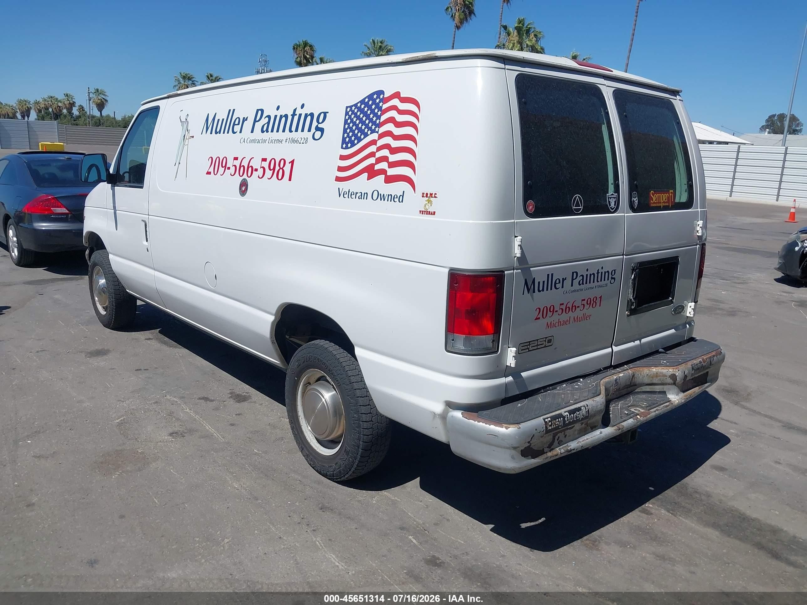 2001 Ford E-250 Commercial/recreational White vin: 1FTNE24L11HA26732