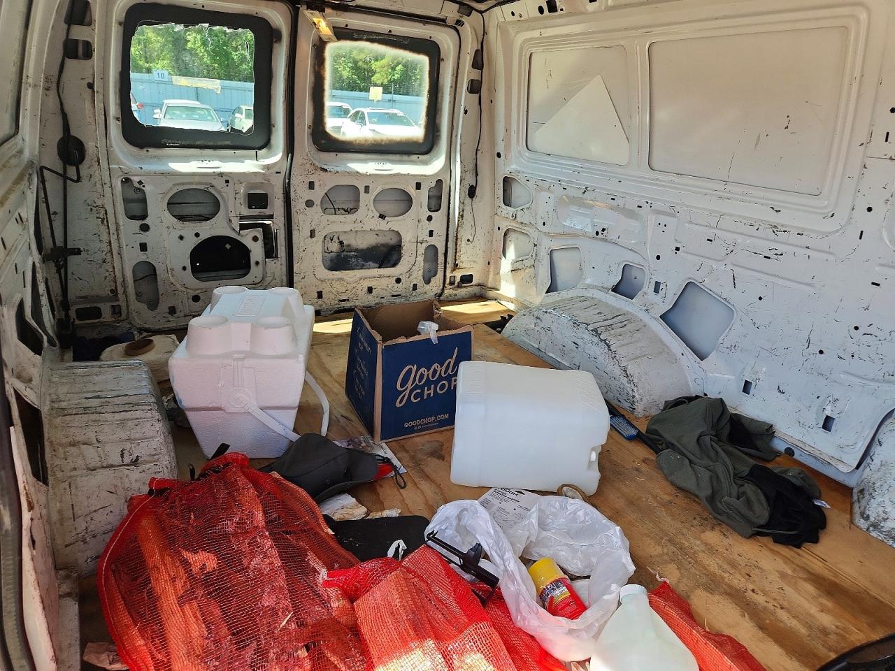 2001 Ford Econoline E250 Van White vin: 1FTNE24L11HA36919